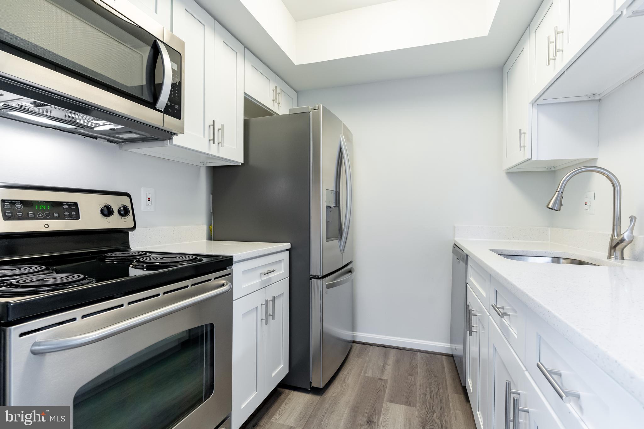 MADISON RIDGE - Residential