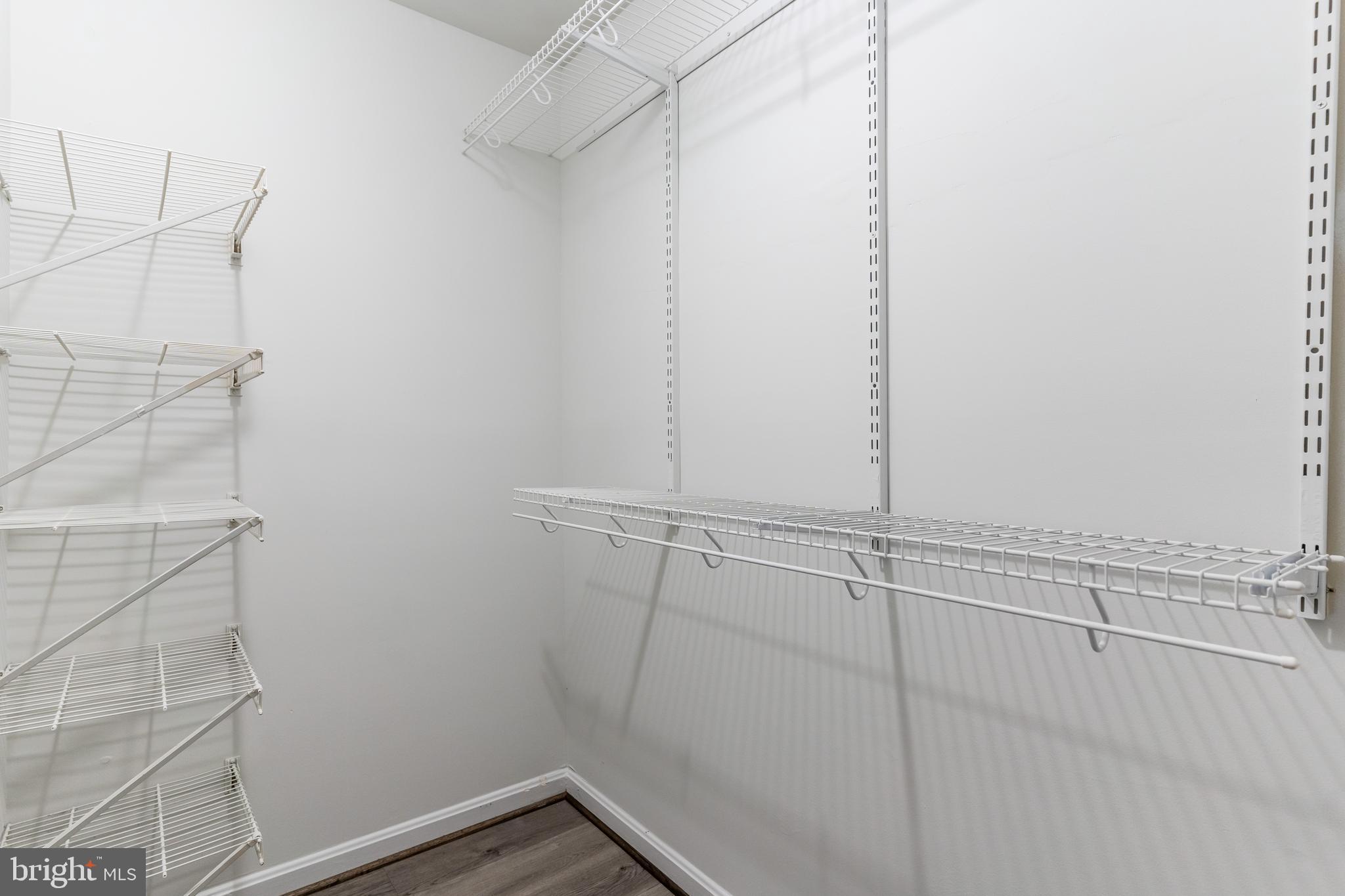 MADISON RIDGE - Residential