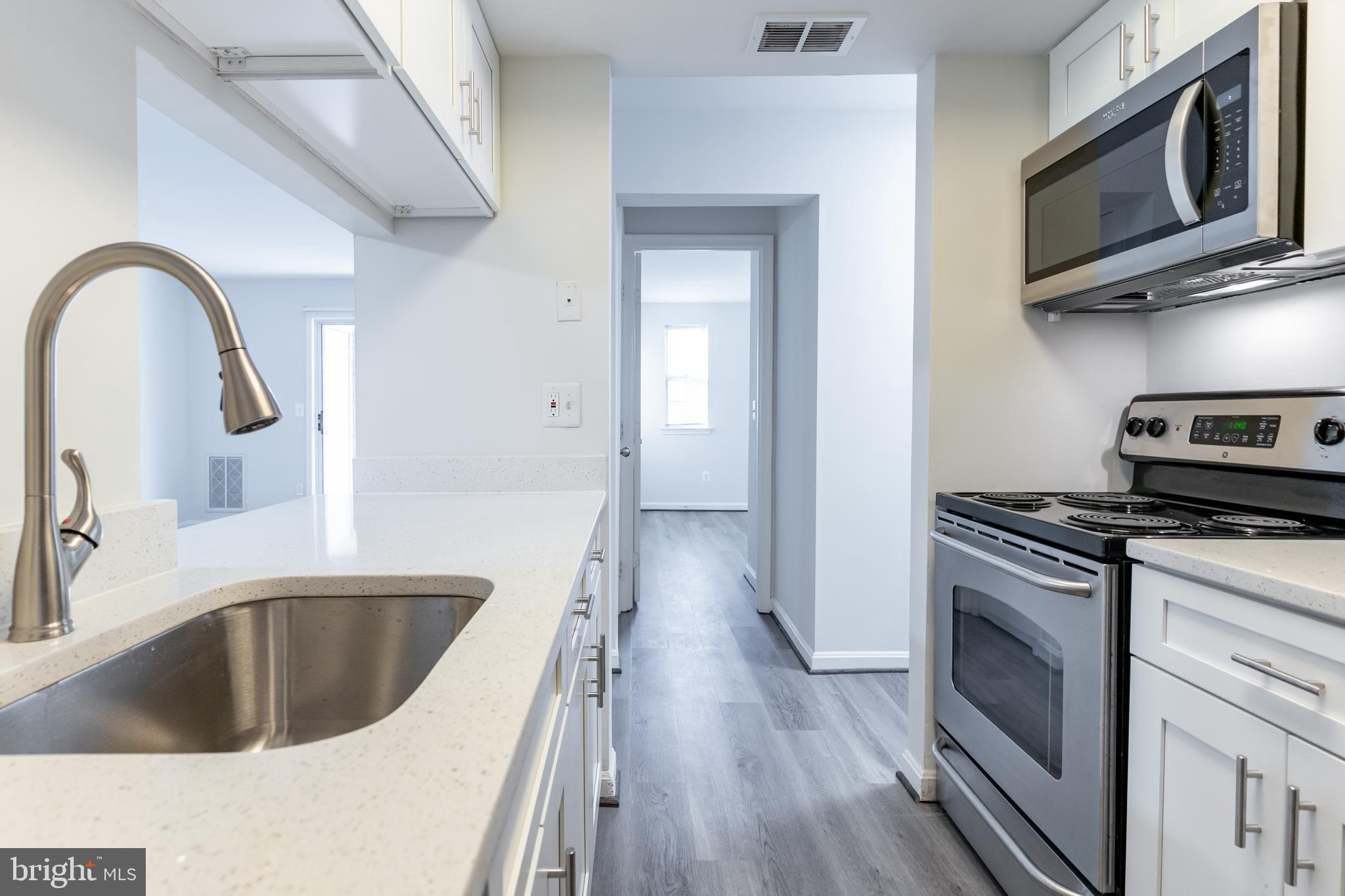 MADISON RIDGE - Residential