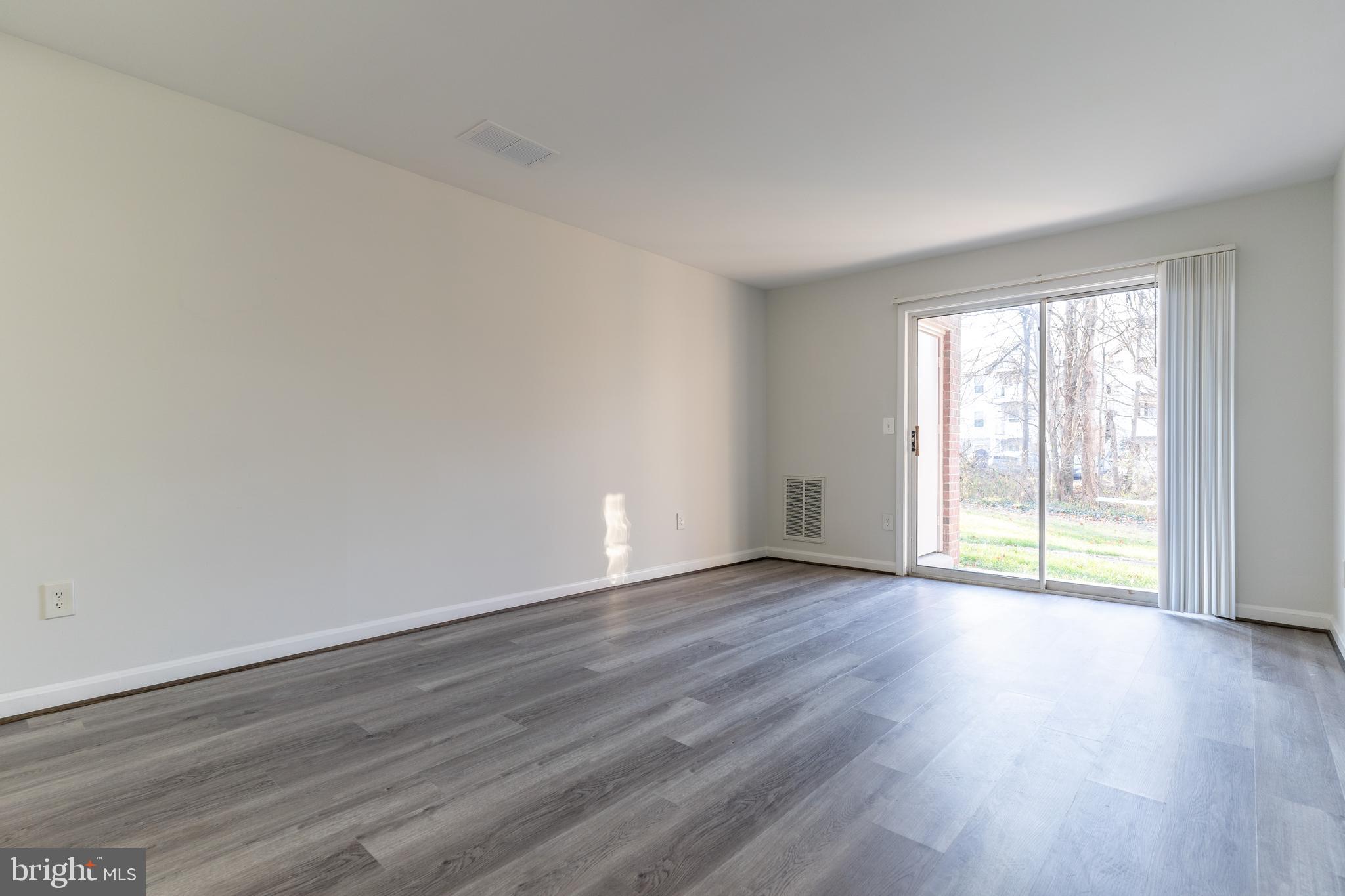 MADISON RIDGE - Residential