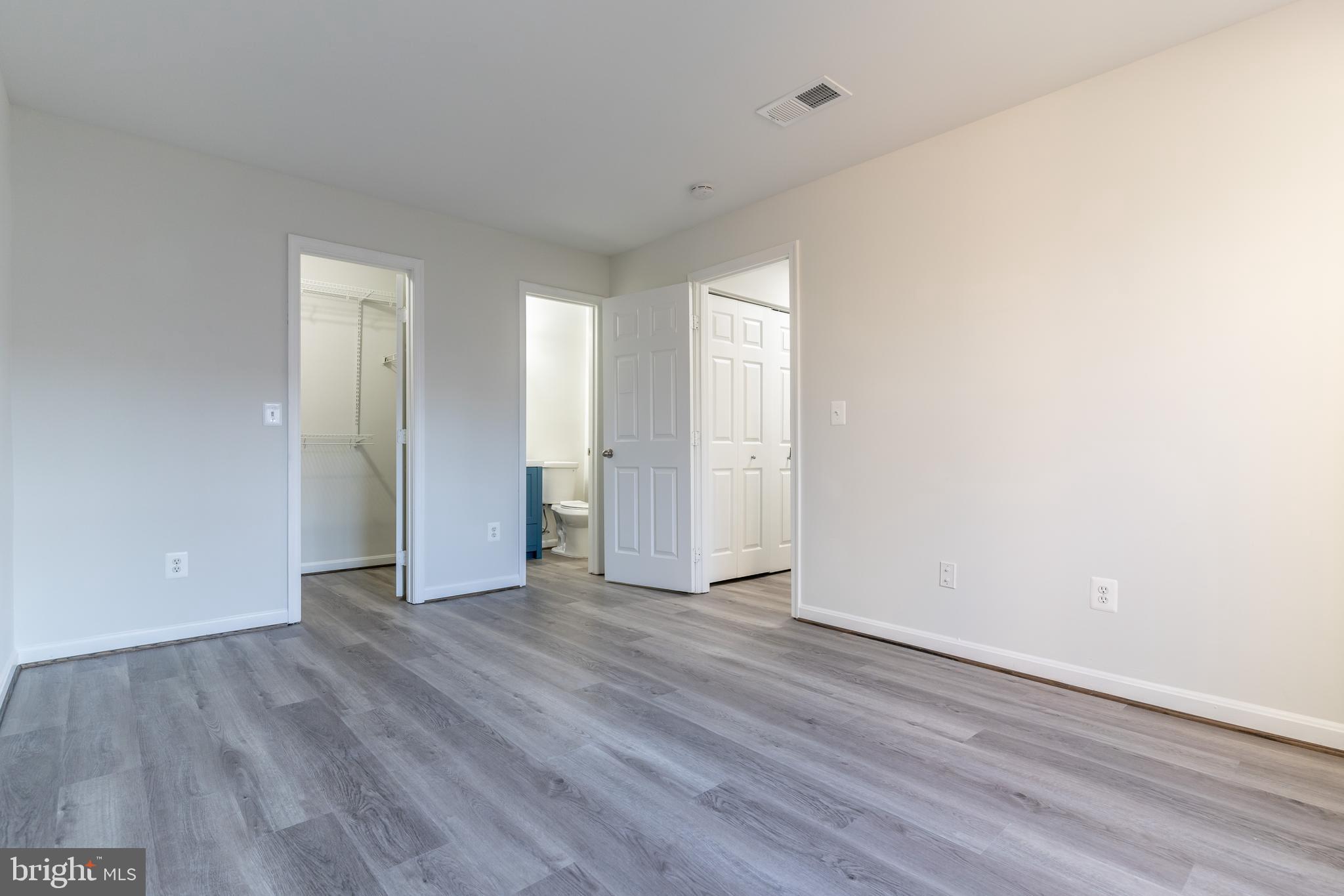 MADISON RIDGE - Residential