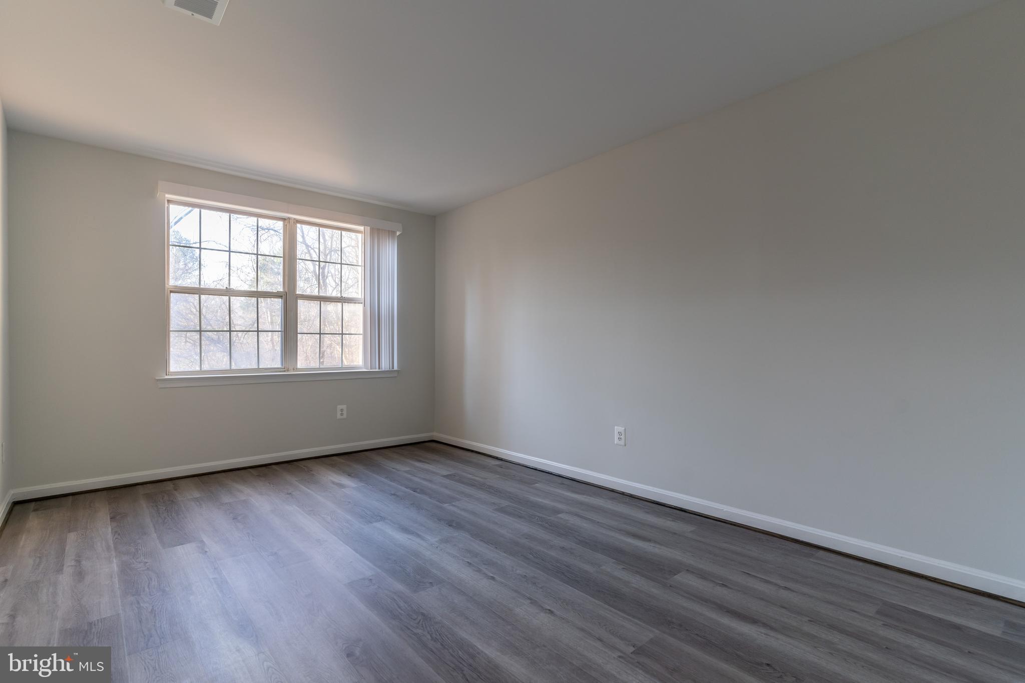 MADISON RIDGE - Residential