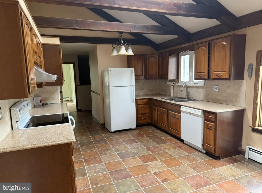 Photo of 42 Welisewitz Road, RINGOES, NJ 08551 (MLS # NJHT2004816)