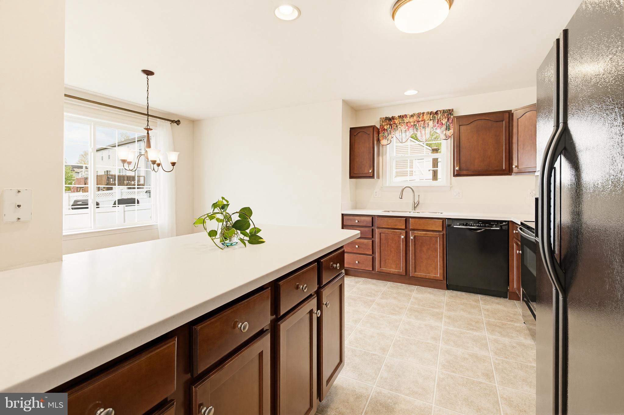 BONVIEW ESTATES - Residential