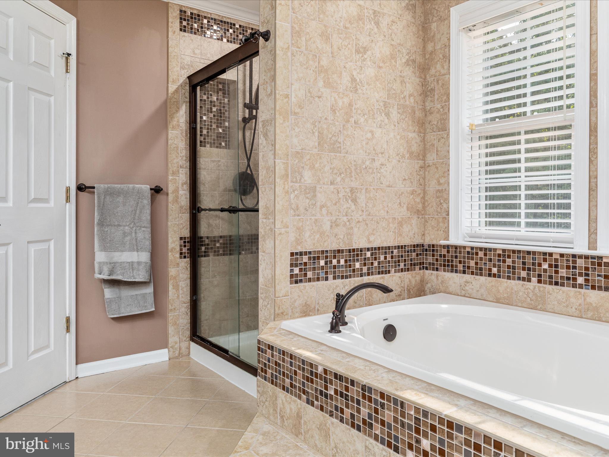 CREEK VIEW FARMS - Residential