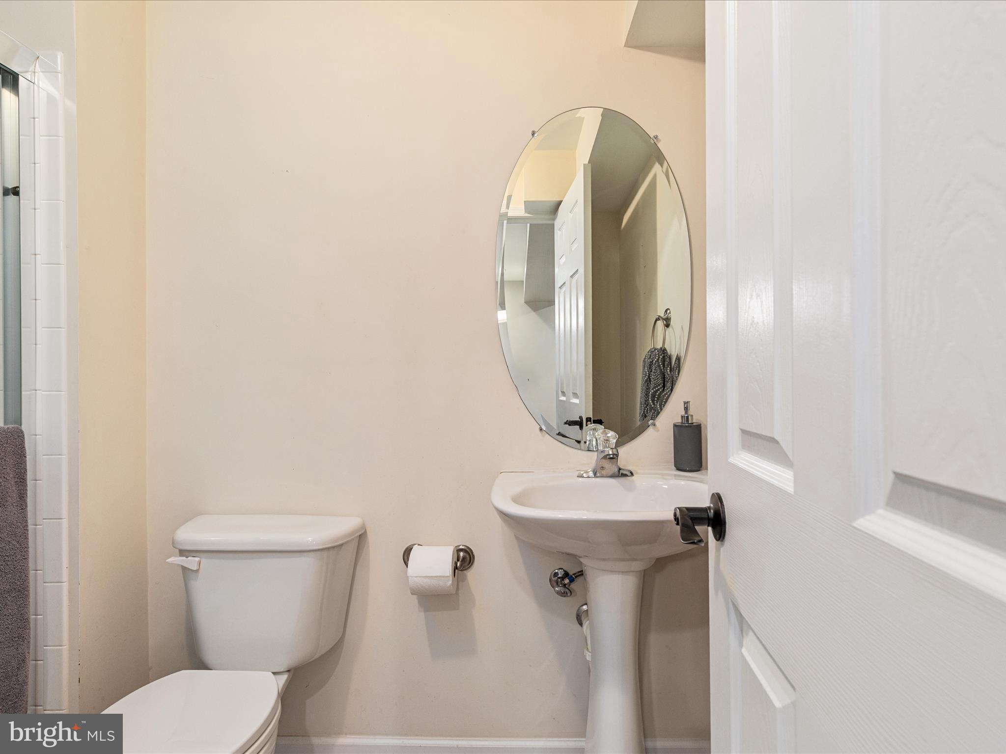 CREEK VIEW FARMS - Residential