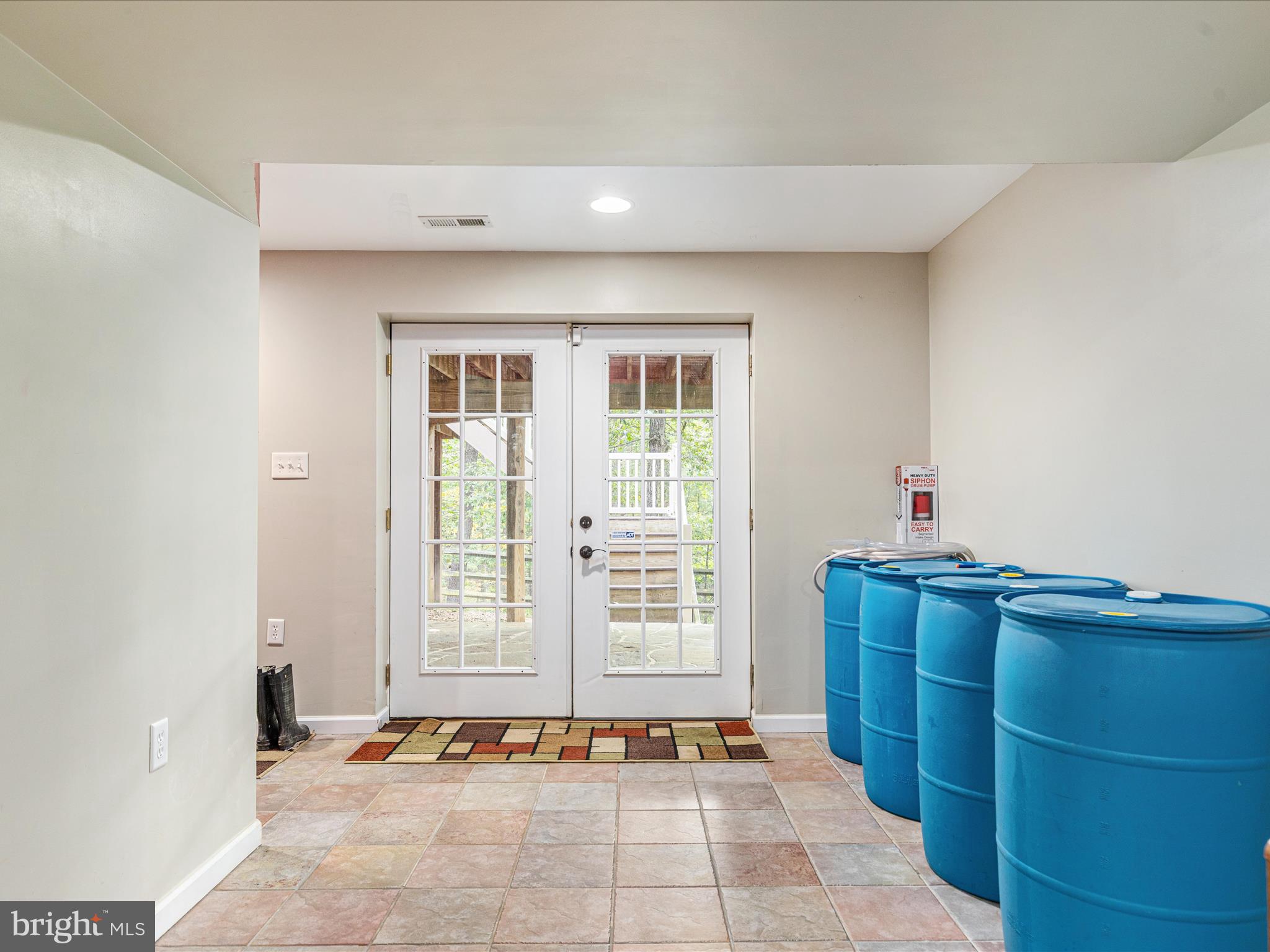 CREEK VIEW FARMS - Residential