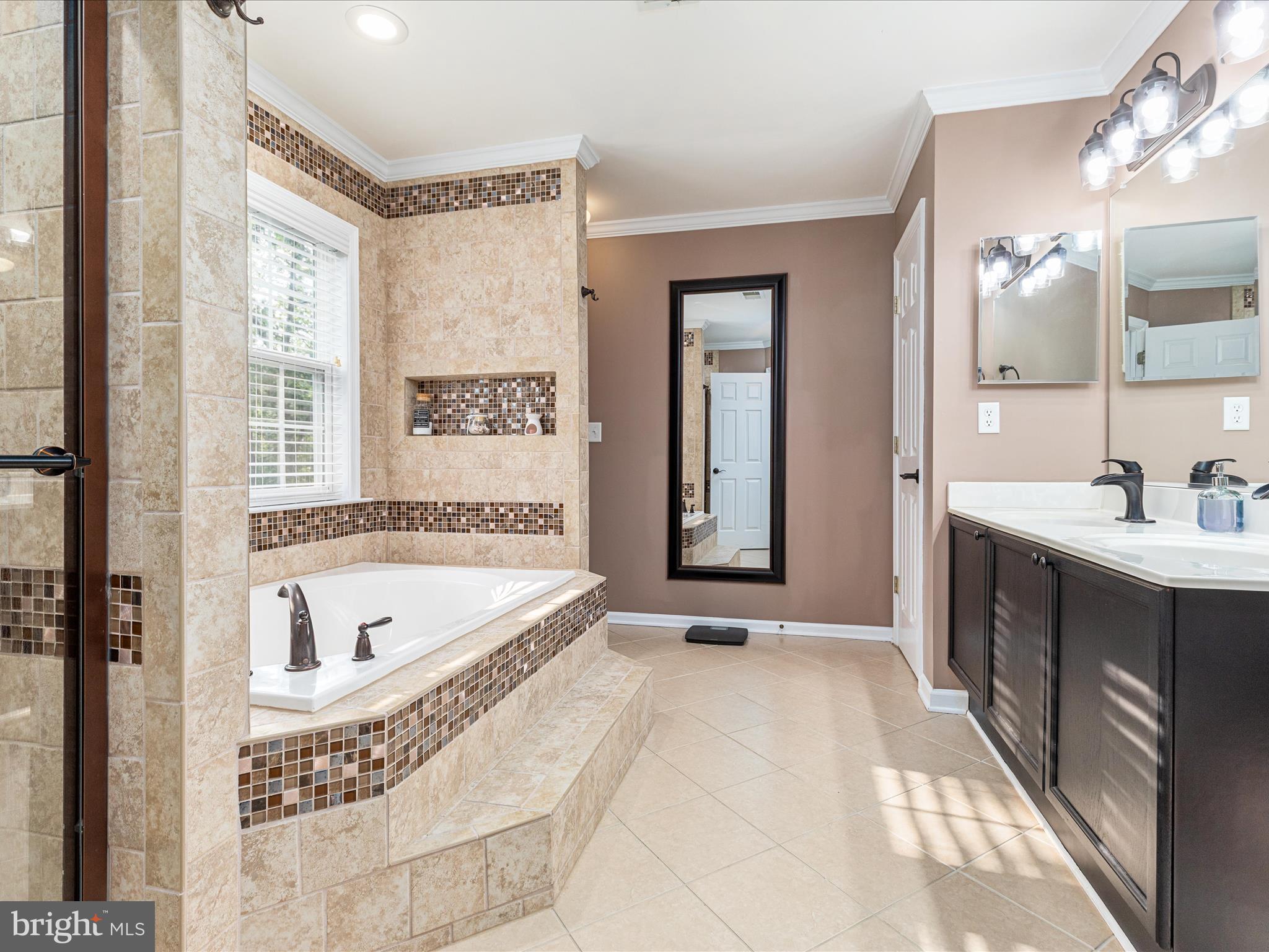 CREEK VIEW FARMS - Residential