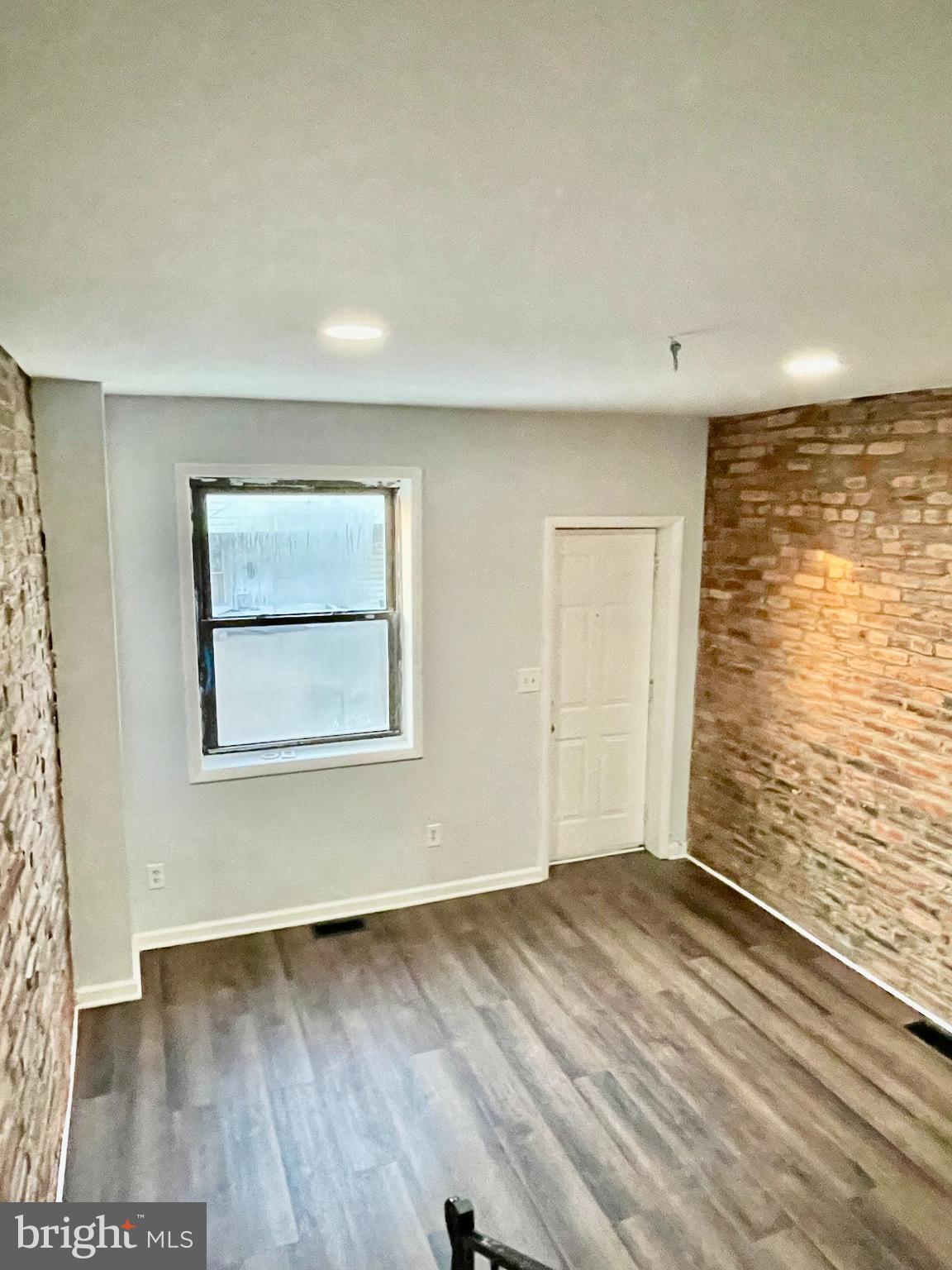 3703 CENTRE PLACE
