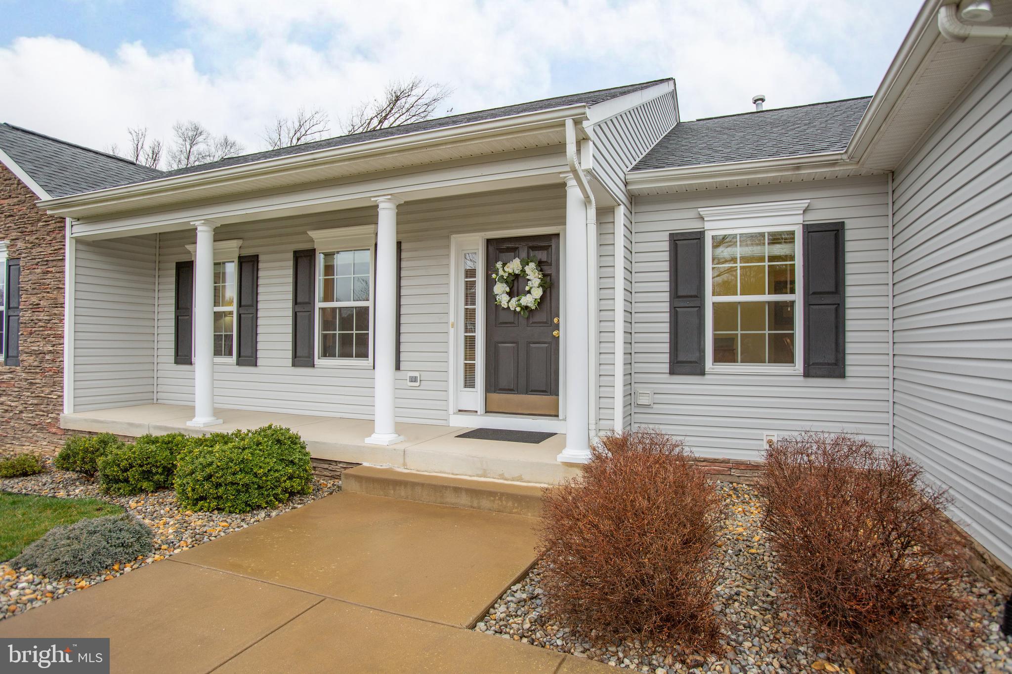 EVERETTE ESTATES - Residential