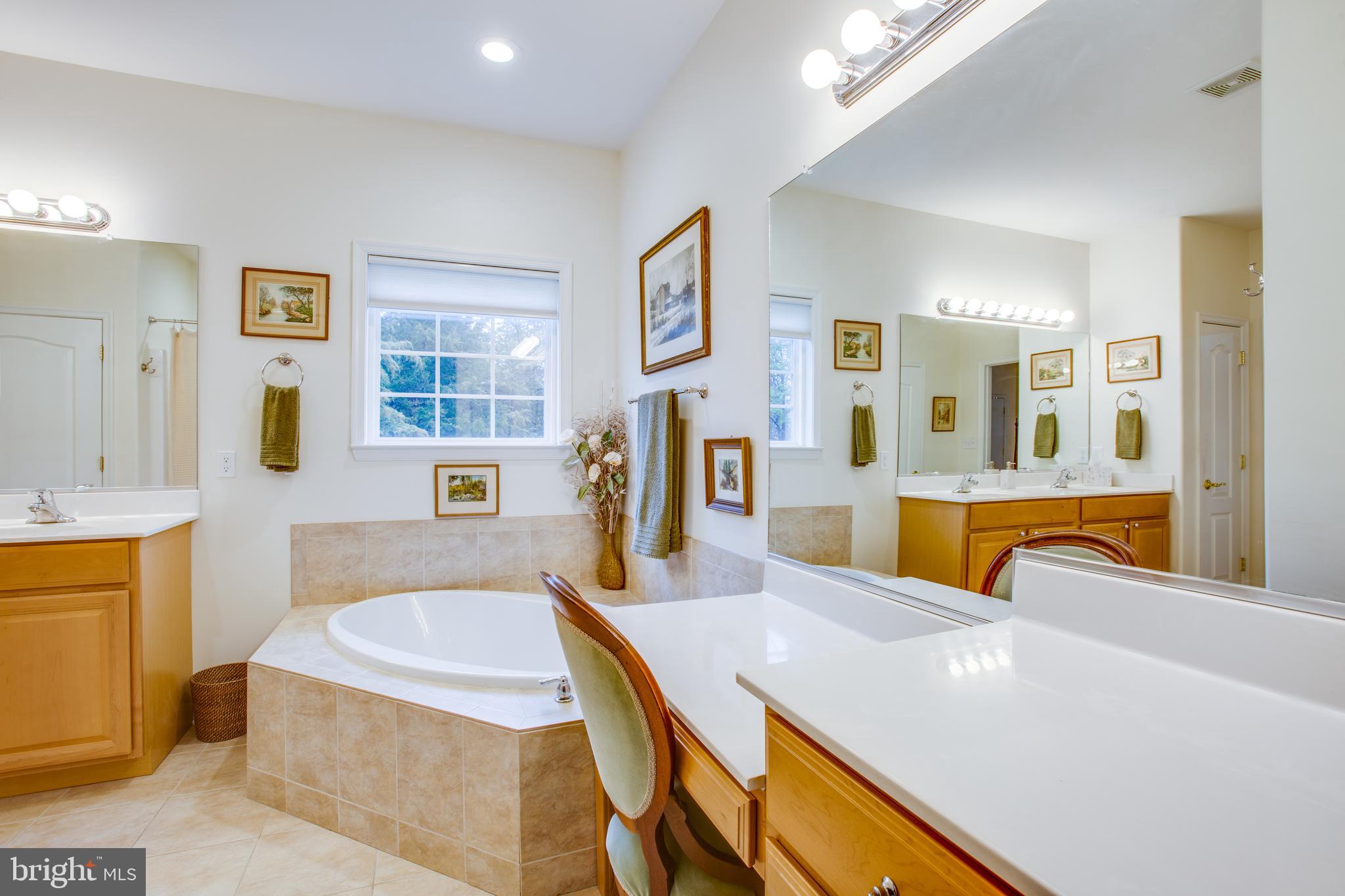 EVERETTE ESTATES - Residential