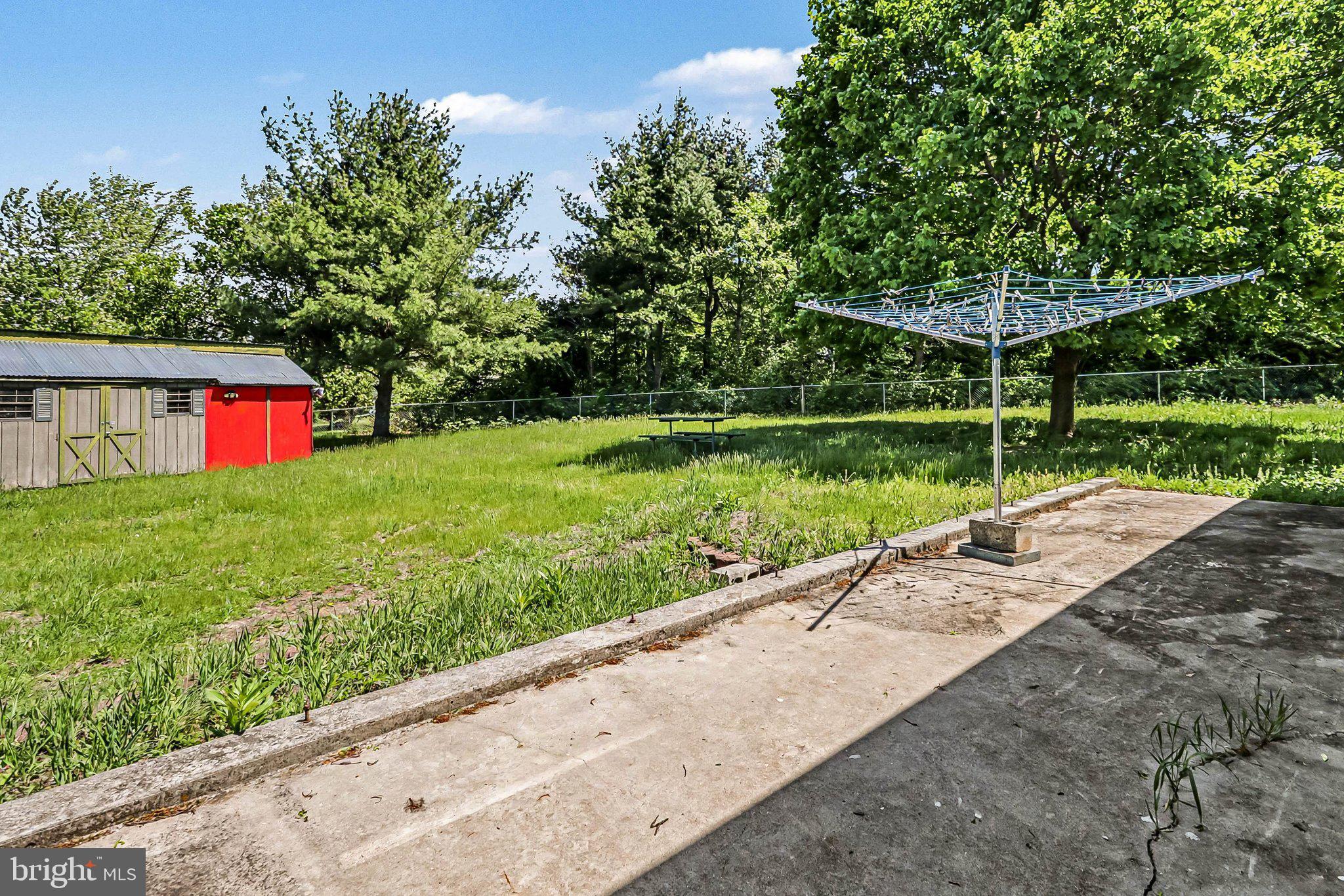 NEWVILLE - Residential