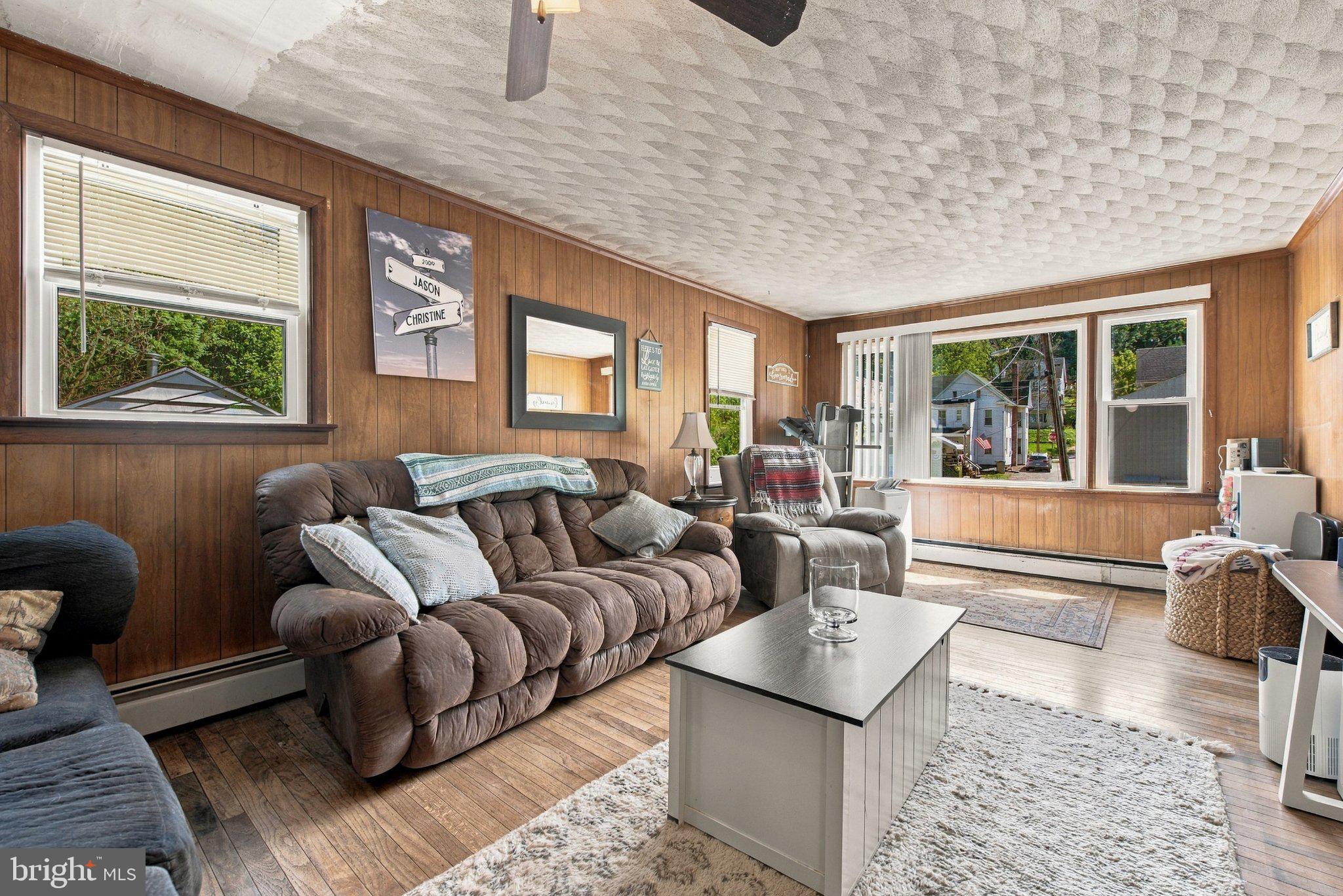 128 W GAY STREET