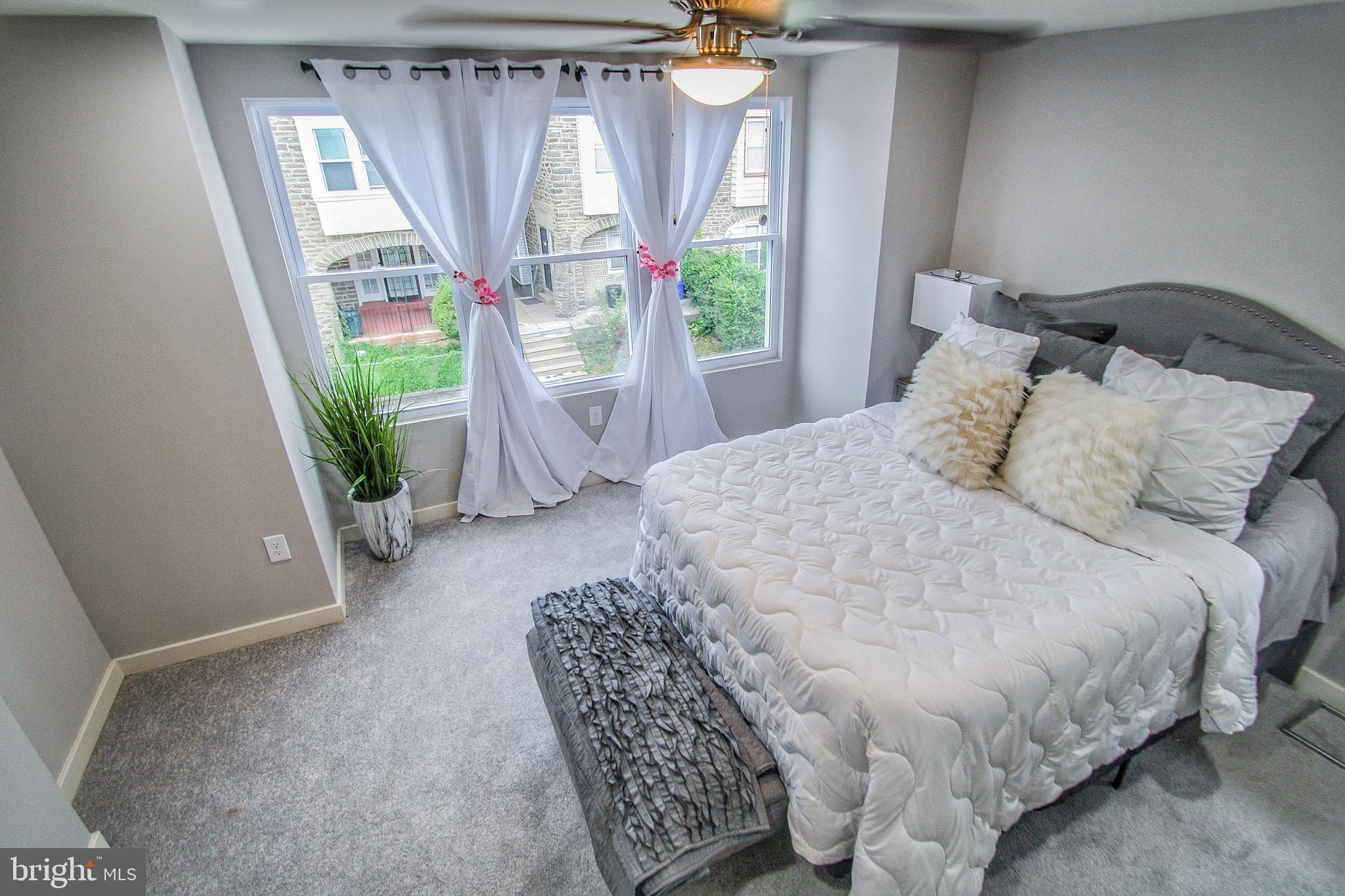 WEST OAK LANE - Residential