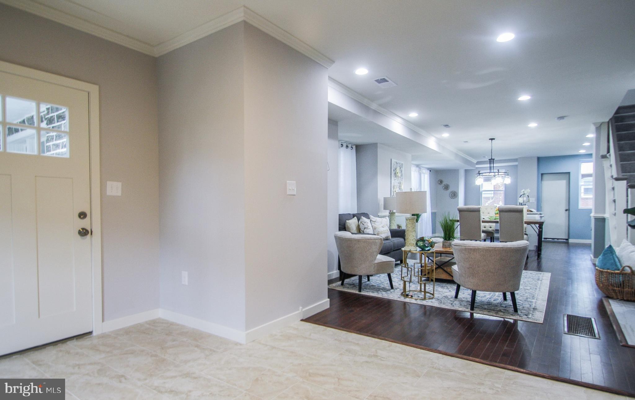 WEST OAK LANE - Residential