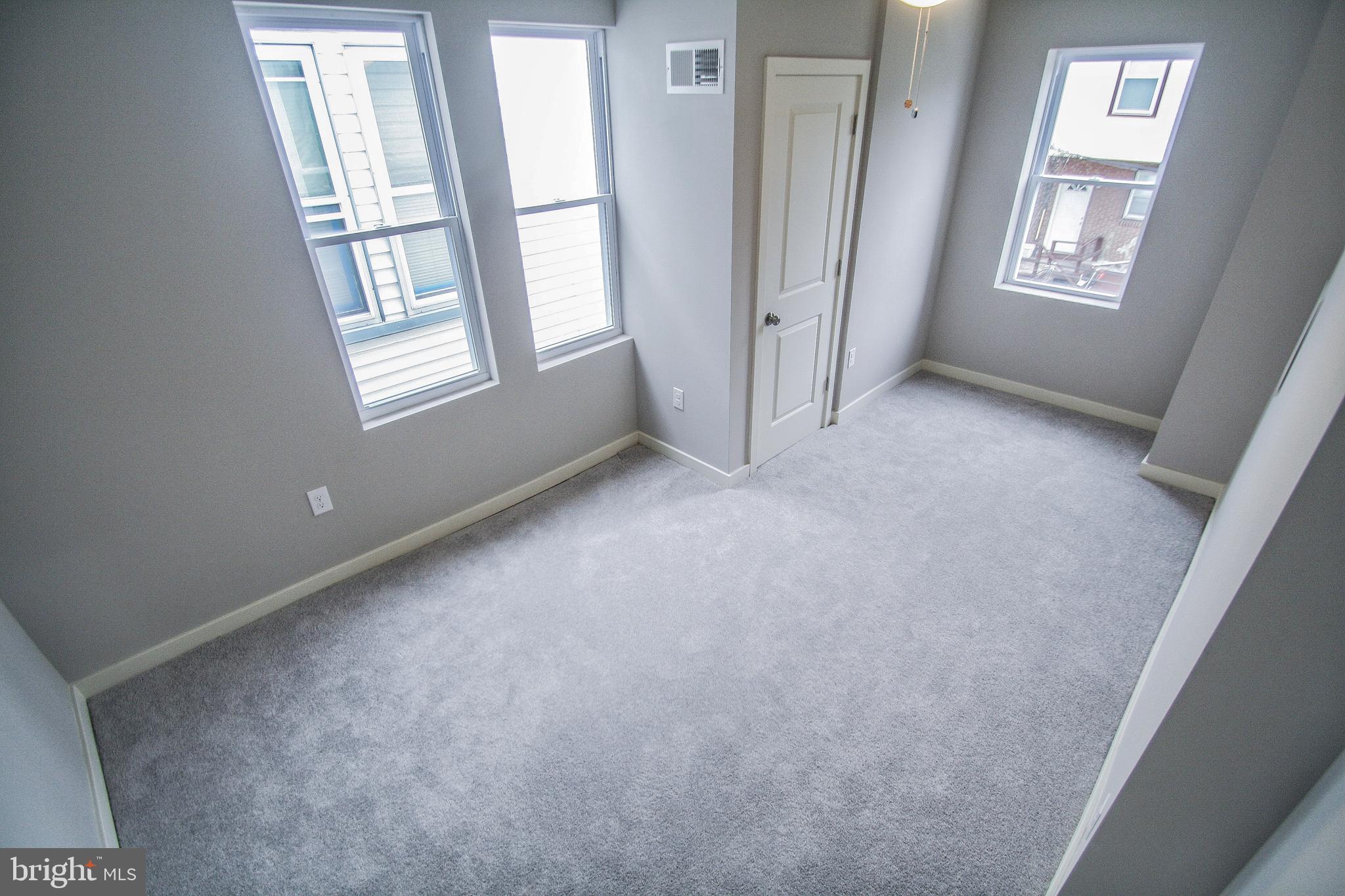 WEST OAK LANE - Residential