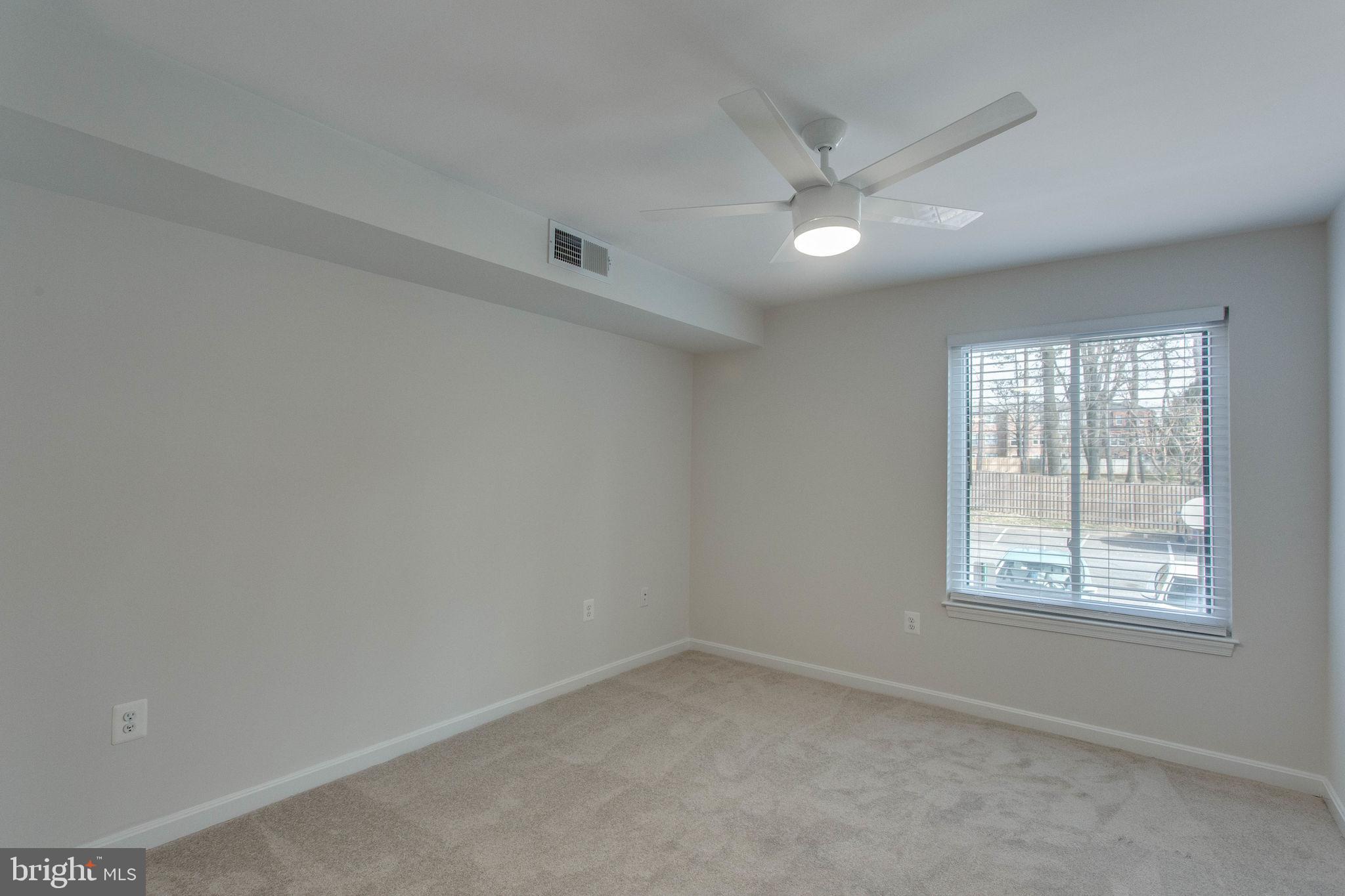 HAWTHORNE VILLAGE - Residential