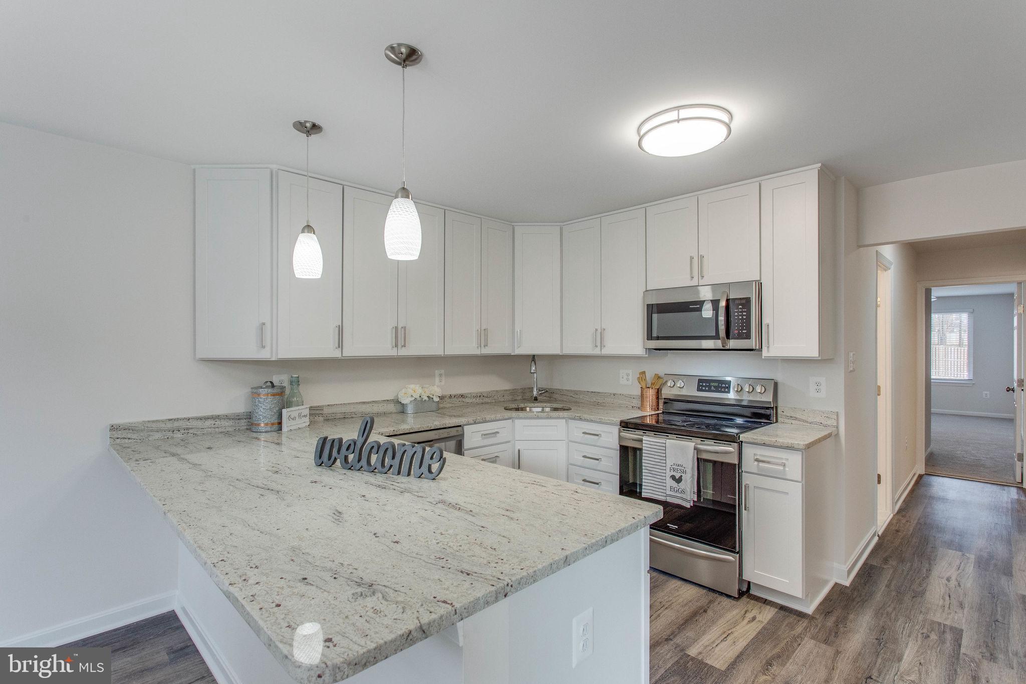 HAWTHORNE VILLAGE - Residential