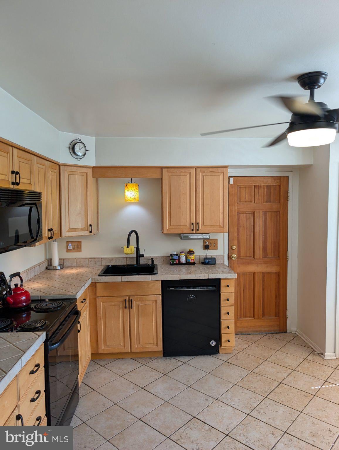 5201 OAHU COURT