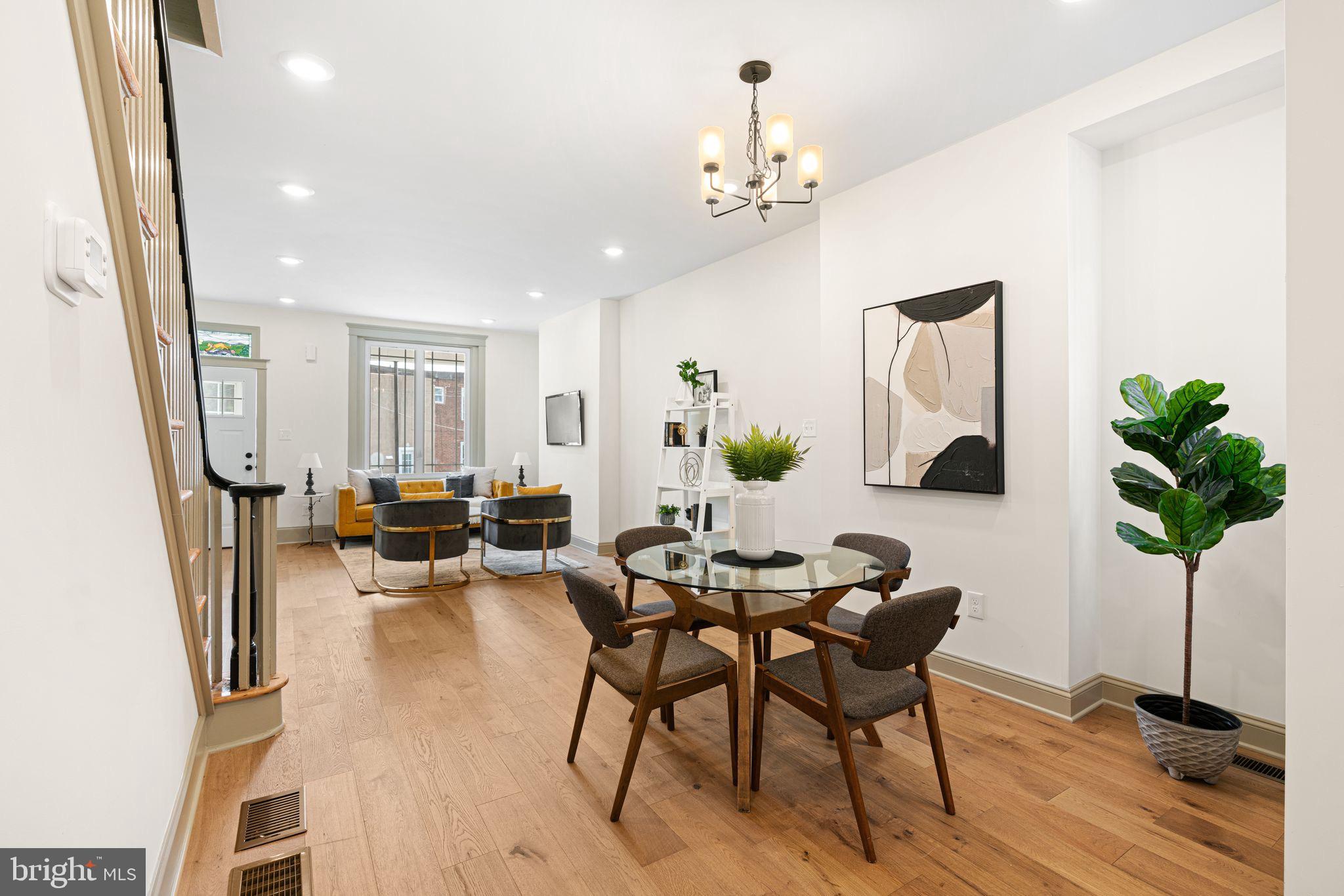 EAST FALLS - Residential