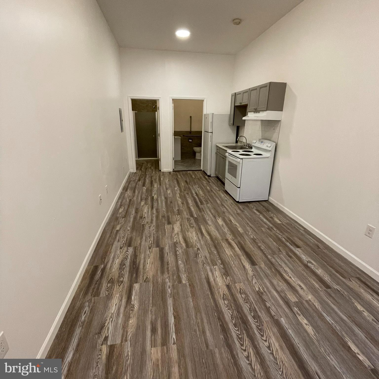 GERMANTOWN - Residential Lease