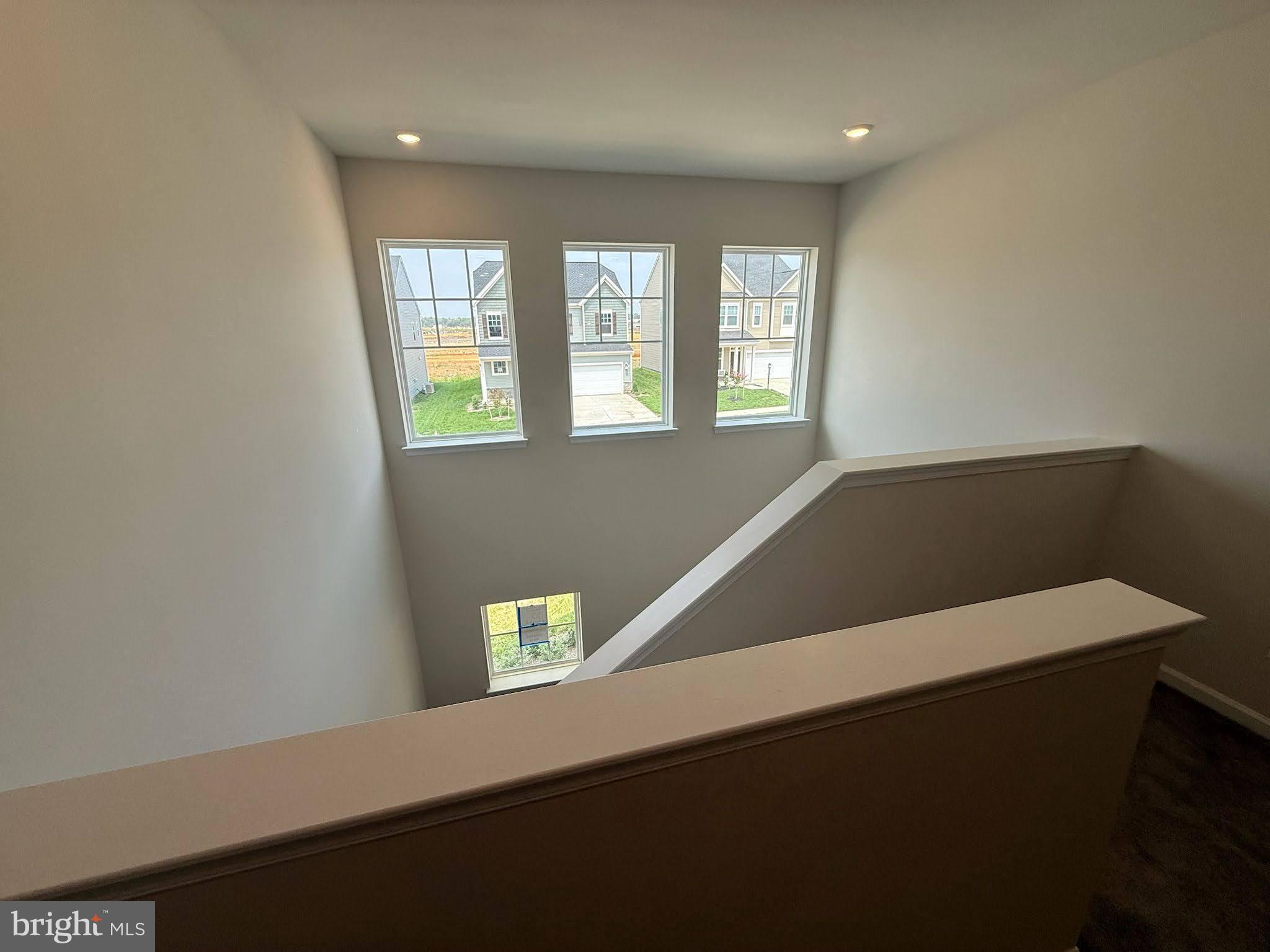 RED CLOVER MEADOWS - Residential Lease