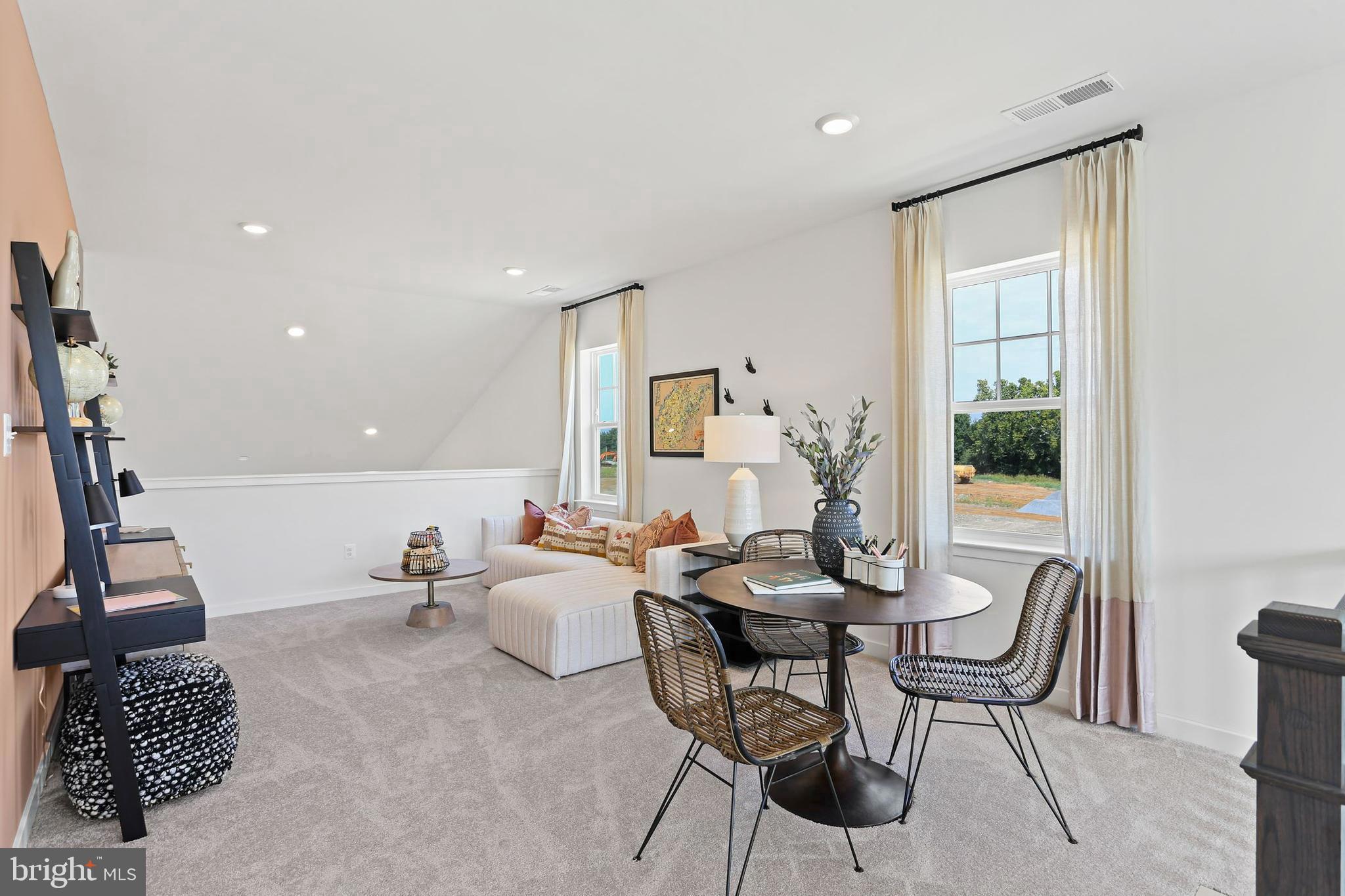 RED CLOVER MEADOWS - Residential Lease