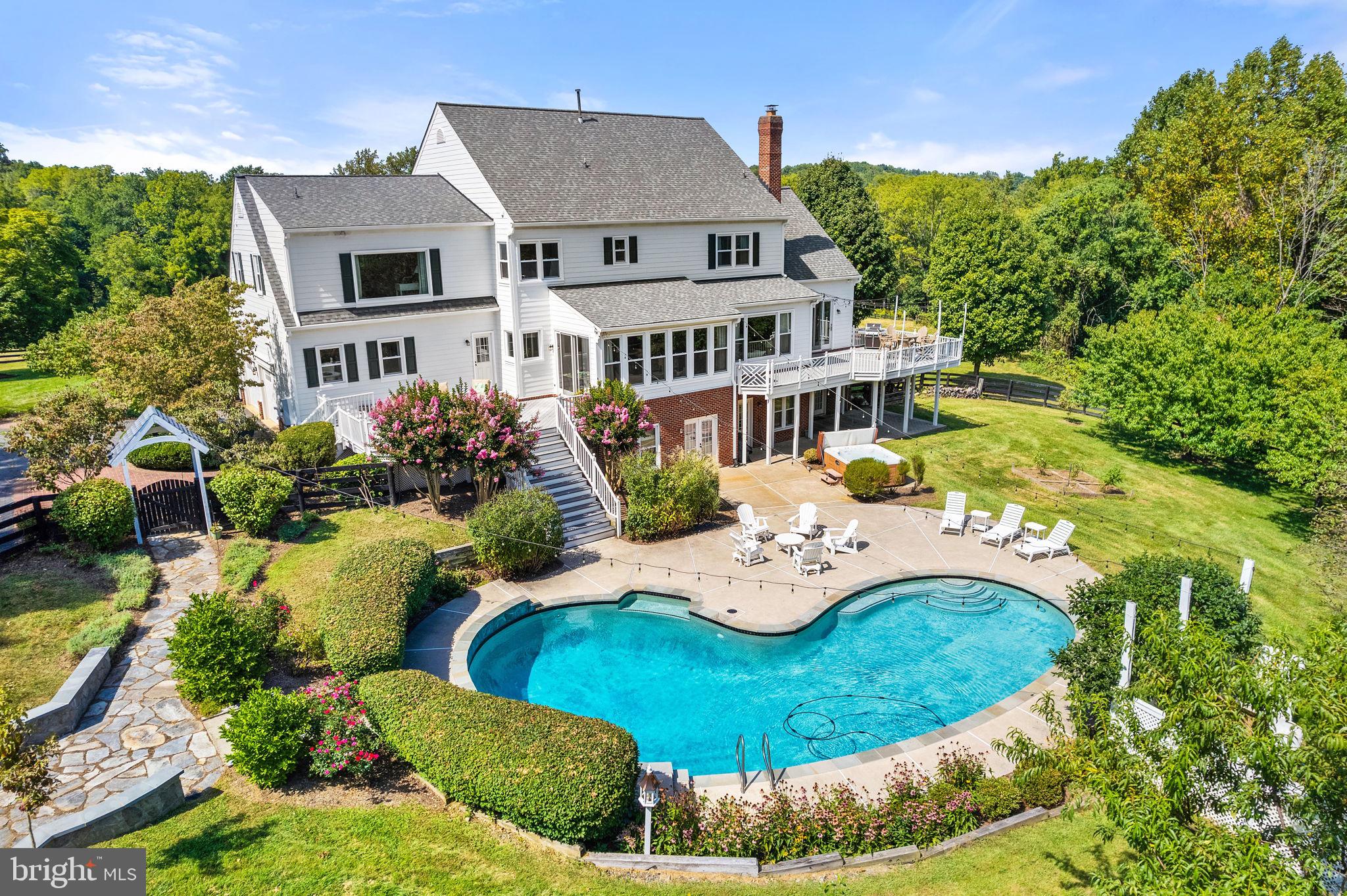 WOODBURN - Residential