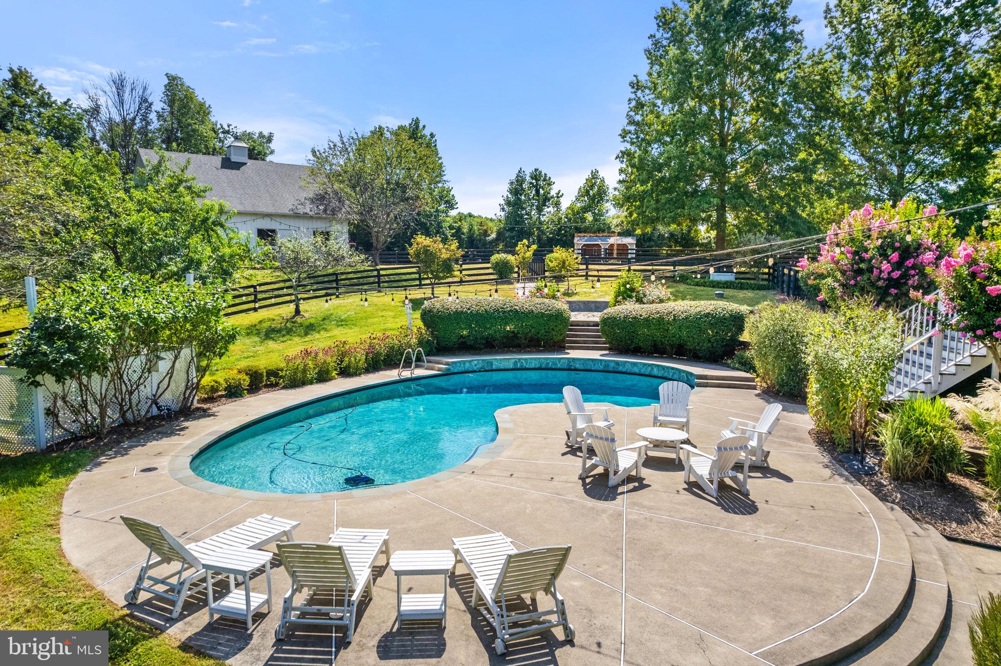 WOODBURN - Residential