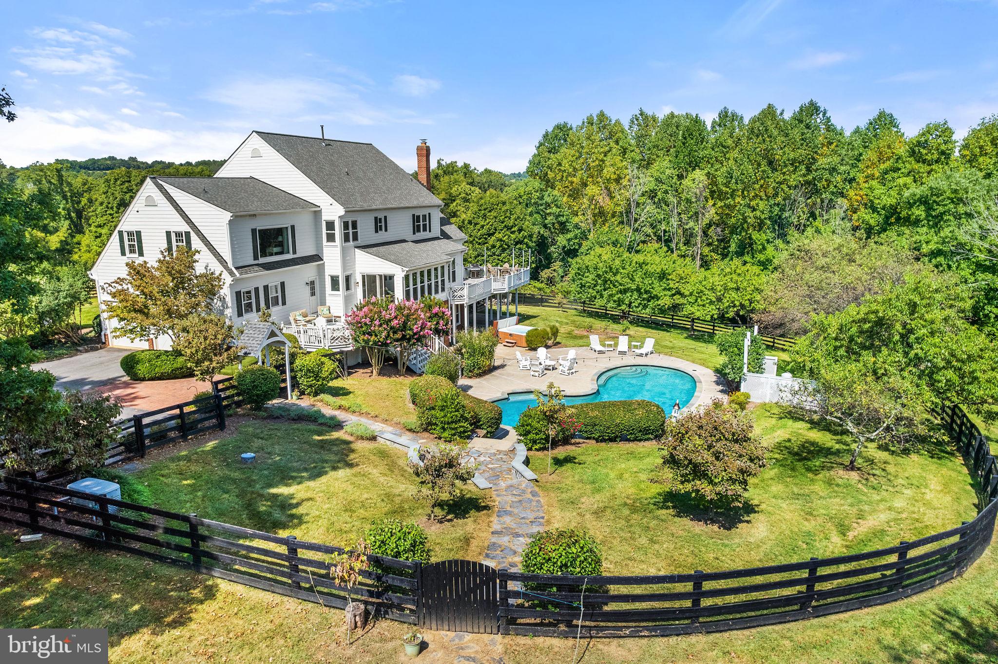 WOODBURN - Residential