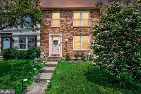 8018 HADFIELD COURT PASADENA MD 21122