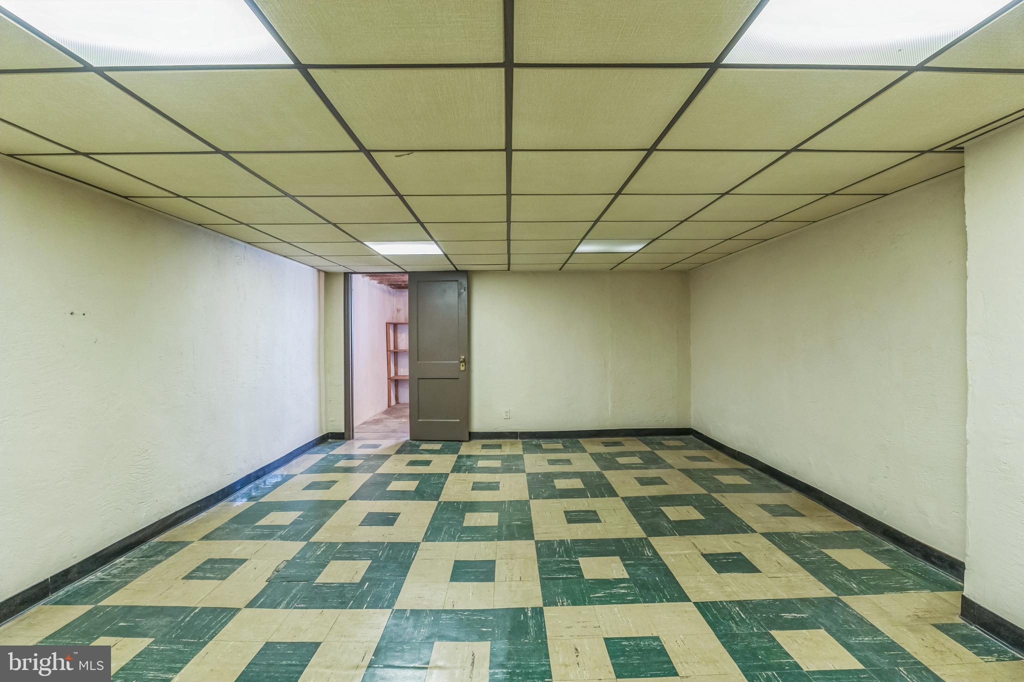 MAYFAIR (WEST) - Residential