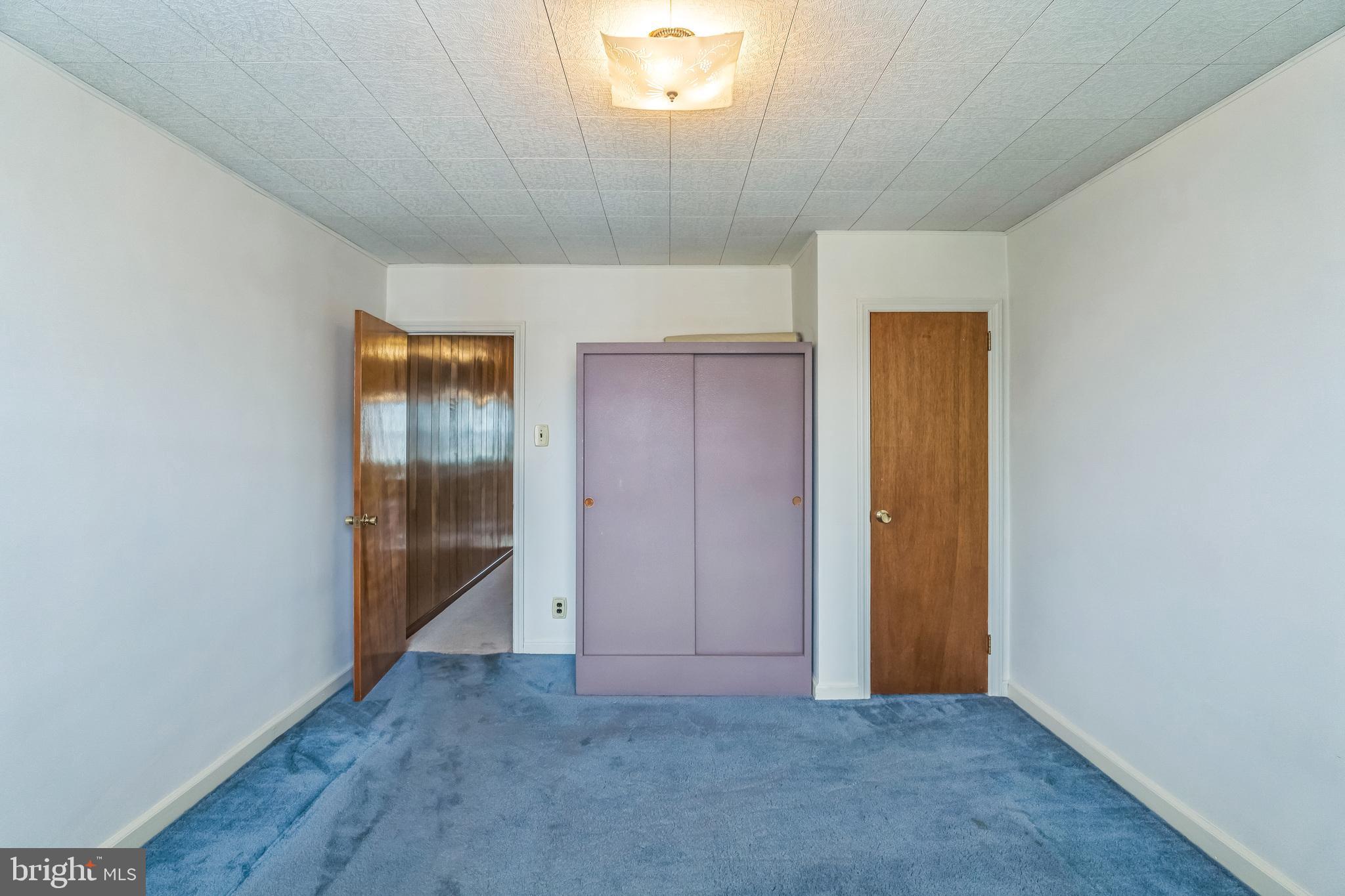 MAYFAIR (WEST) - Residential