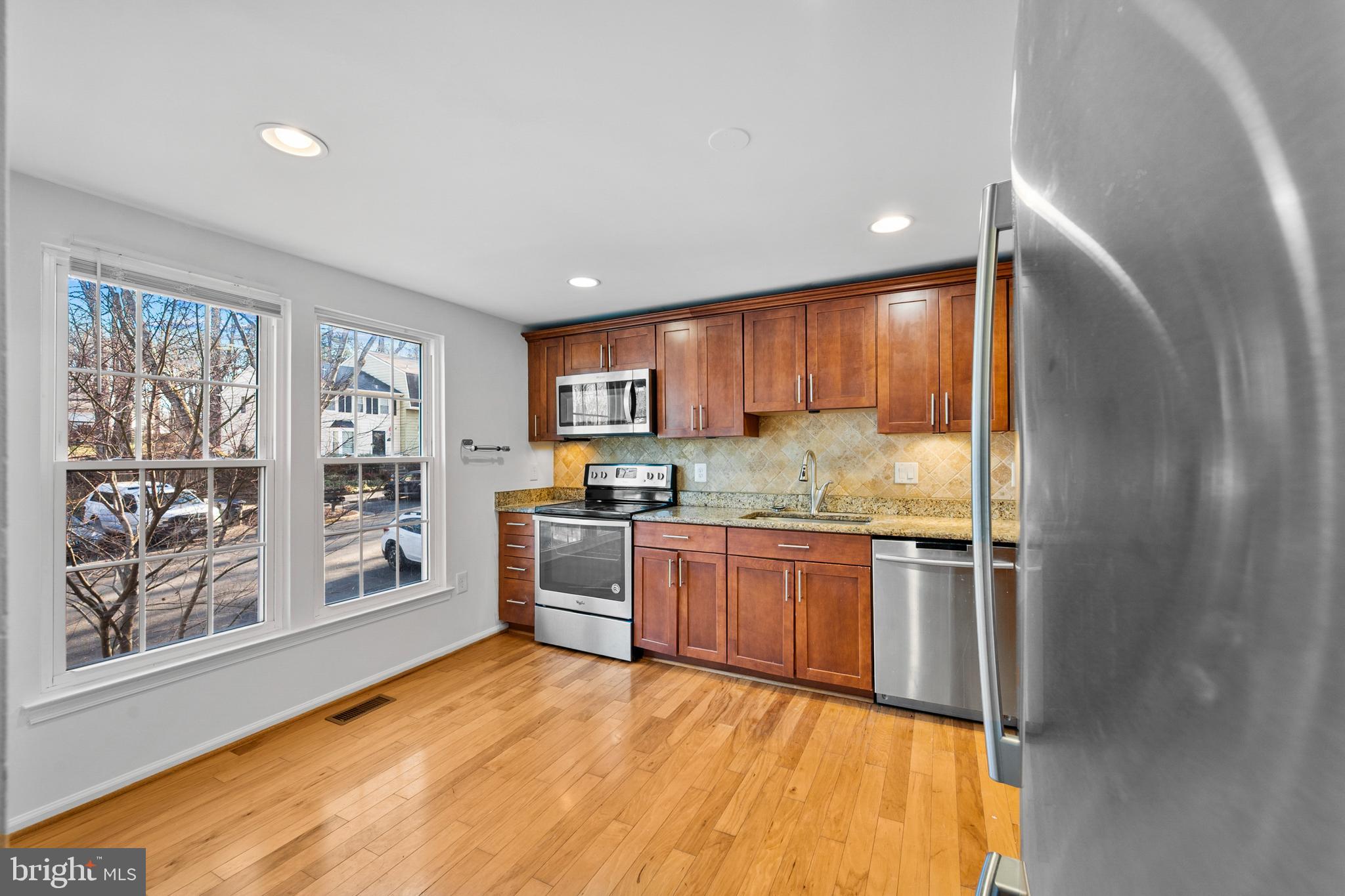 5718 WOOD MOUSE COURT