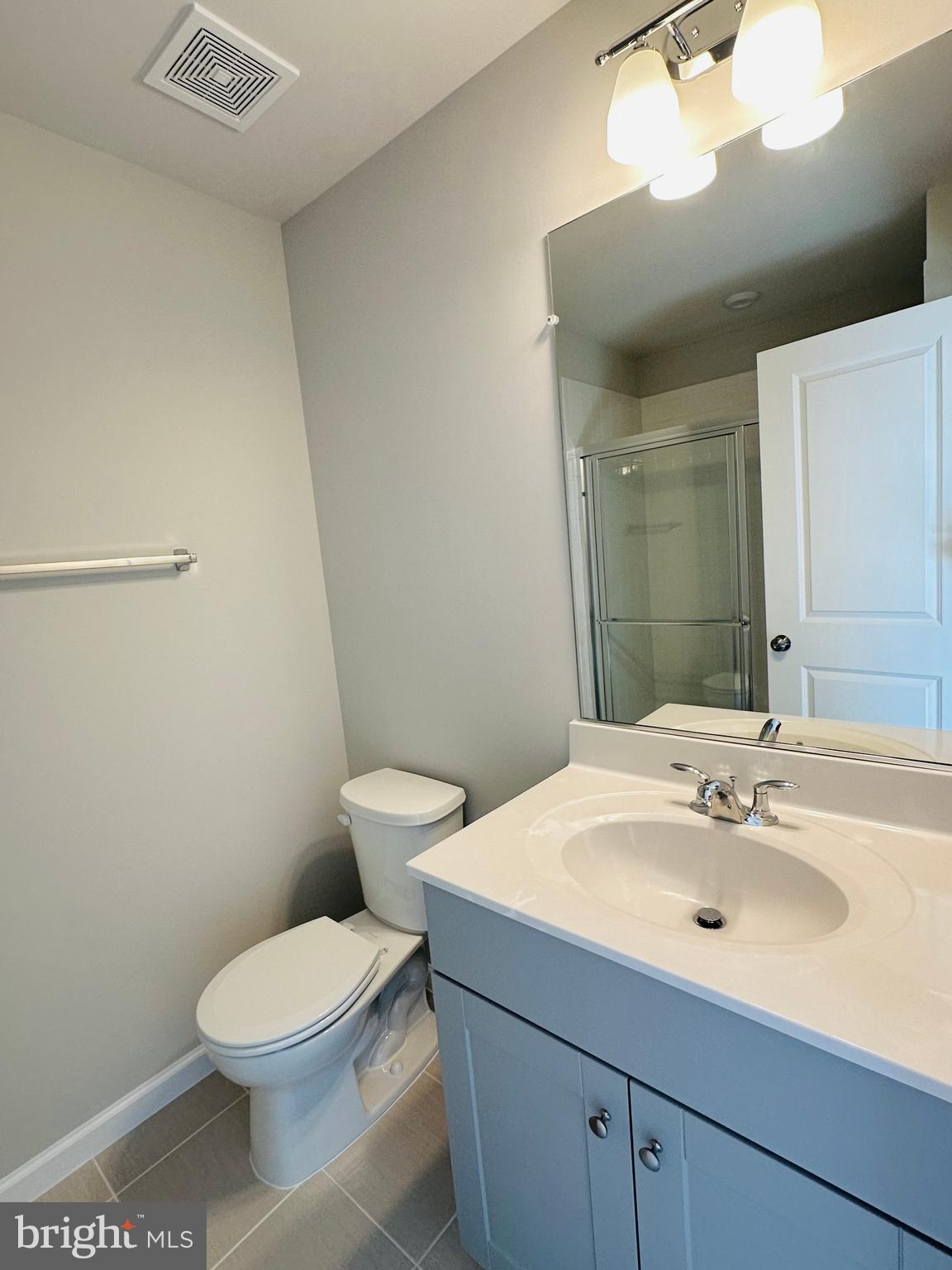 PRESIDENTS POINTE - Residential Lease