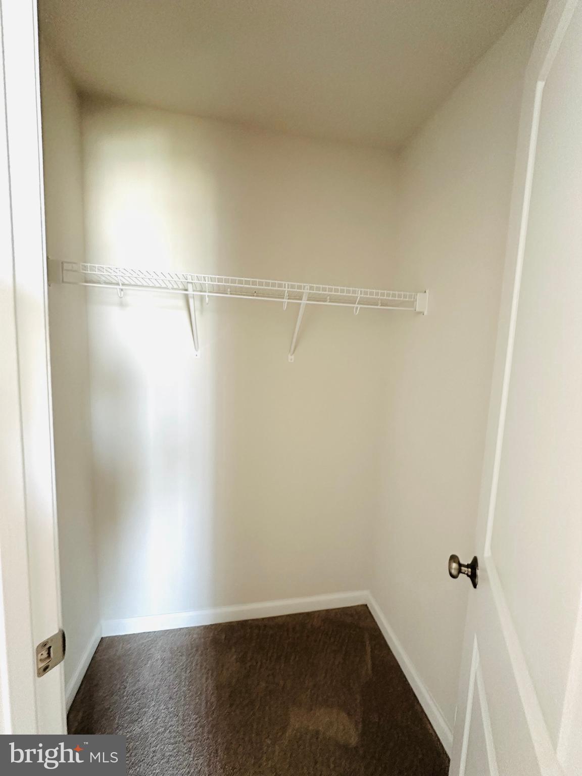 PRESIDENTS POINTE - Residential Lease