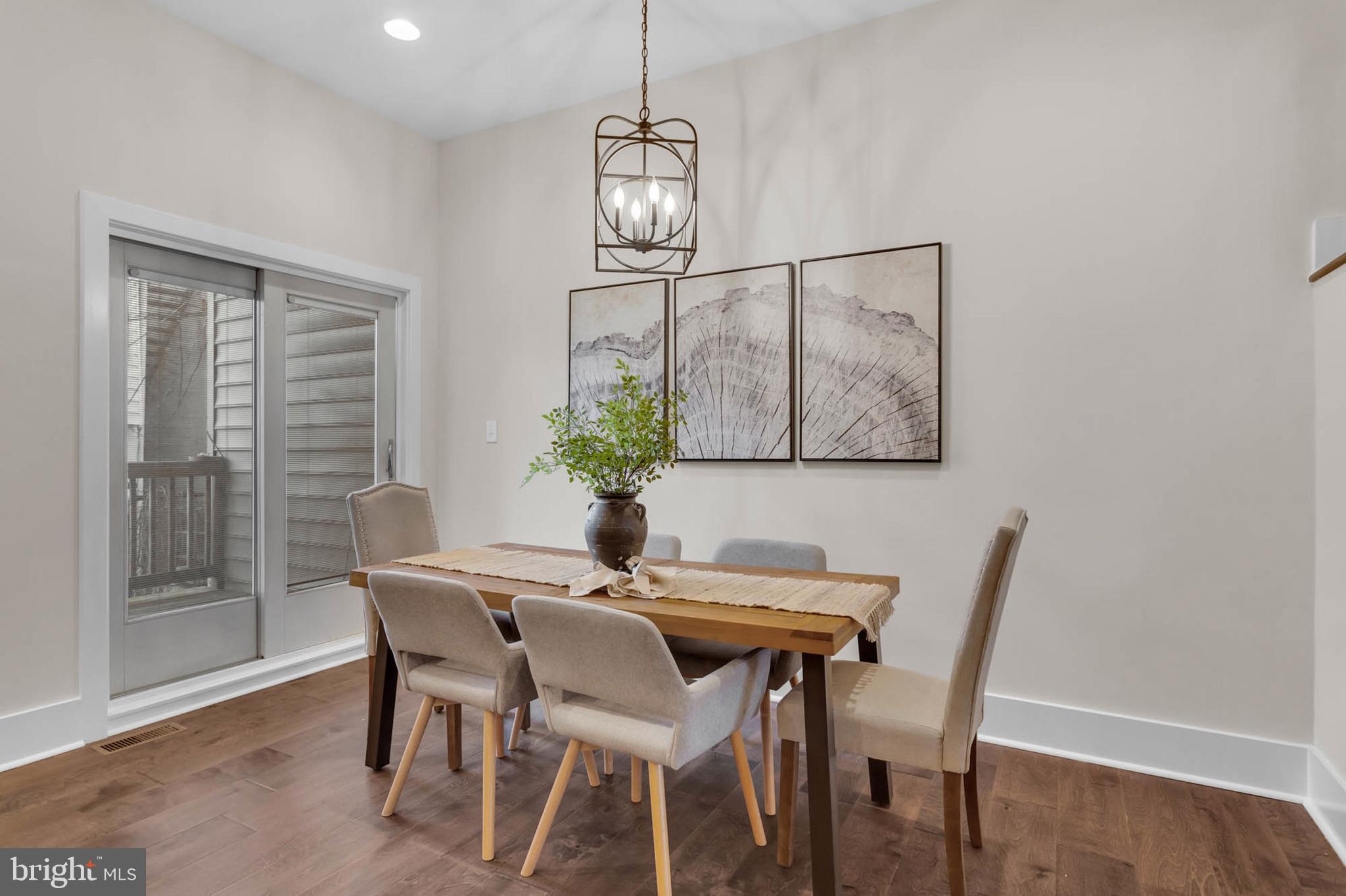 CANTON - Residential