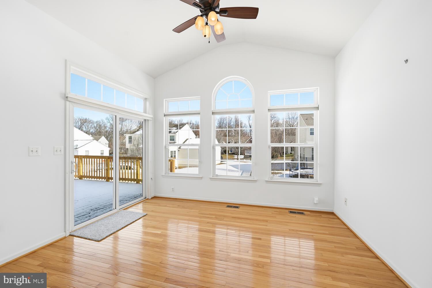 COVENTRY FARMS - Residential