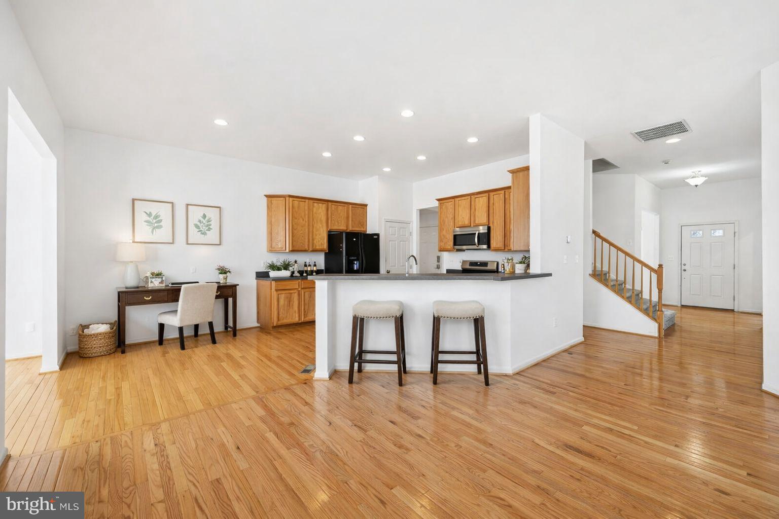 COVENTRY FARMS - Residential