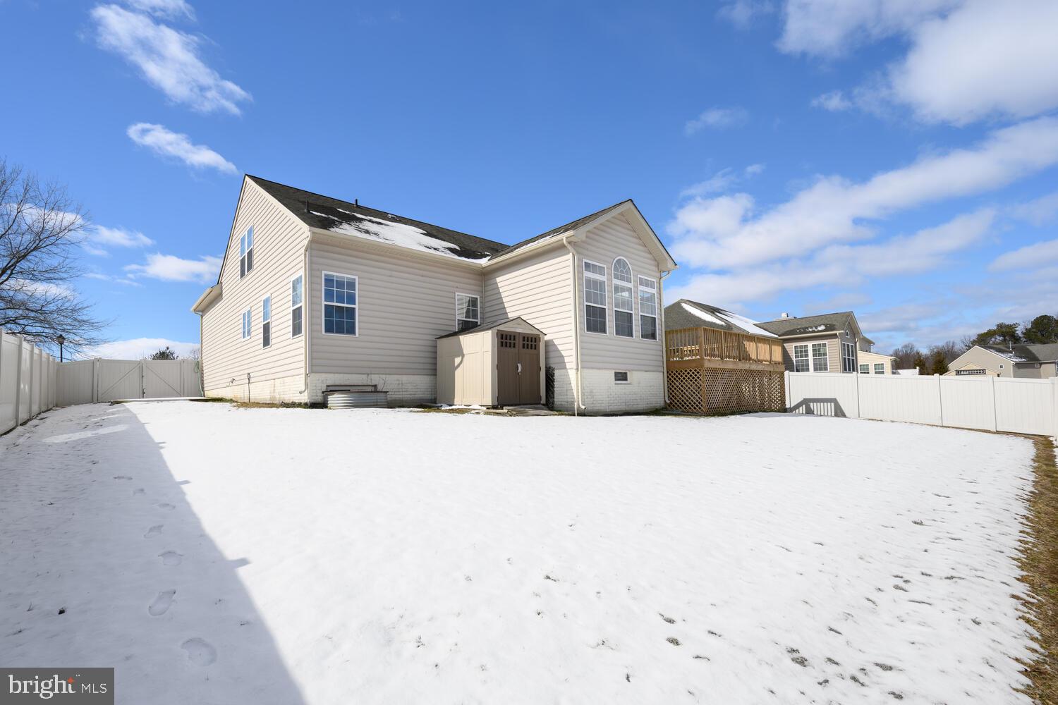 COVENTRY FARMS - Residential