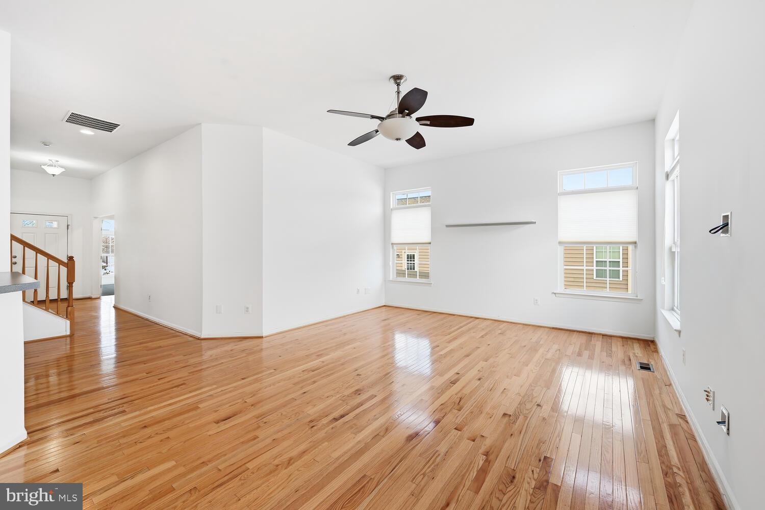 COVENTRY FARMS - Residential