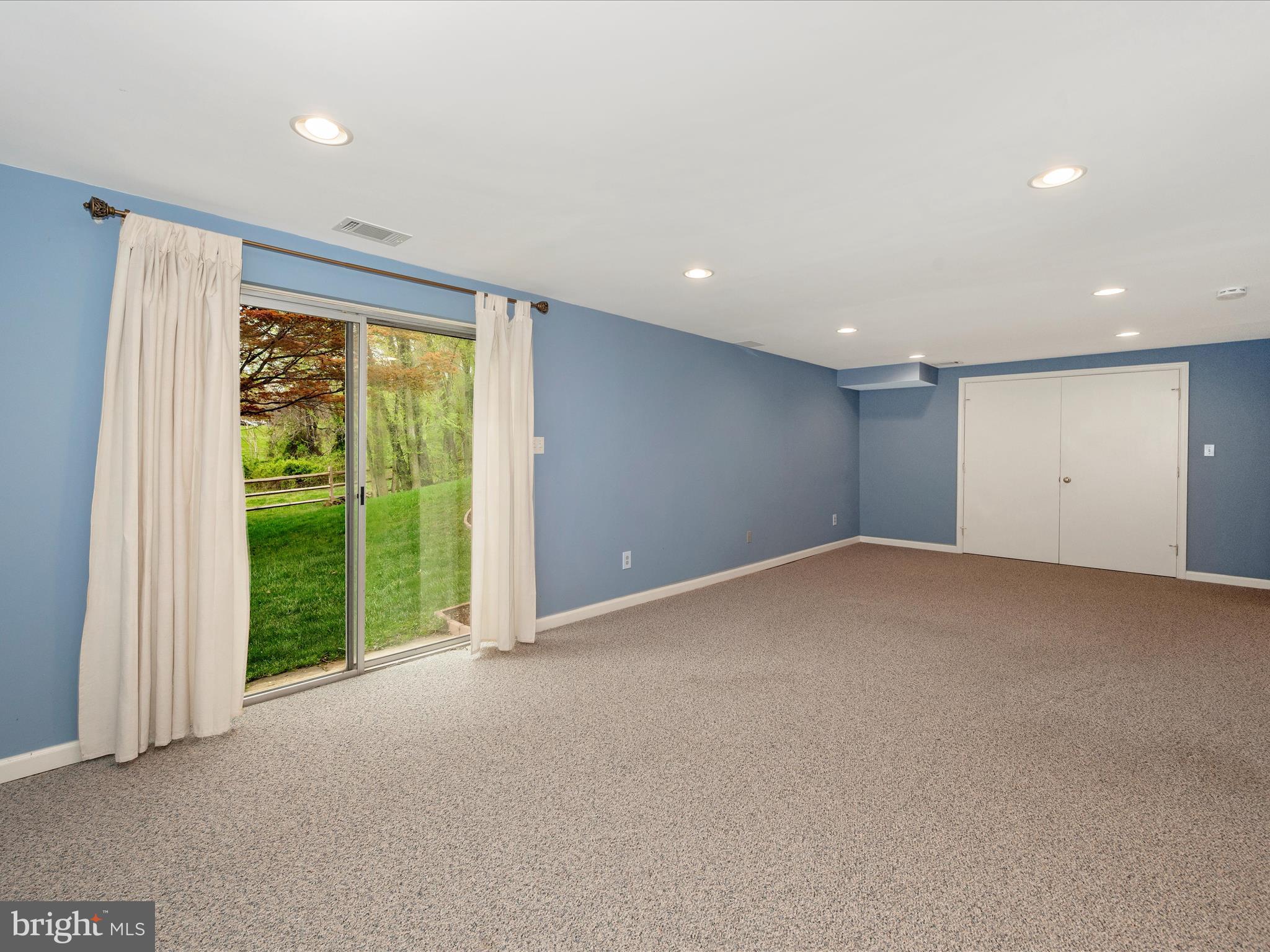 FAIRIDGE - Residential