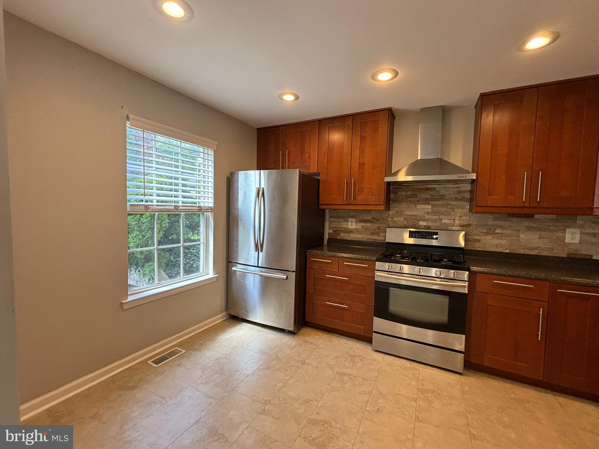 PATRIOTS RIDGE - Residential Lease