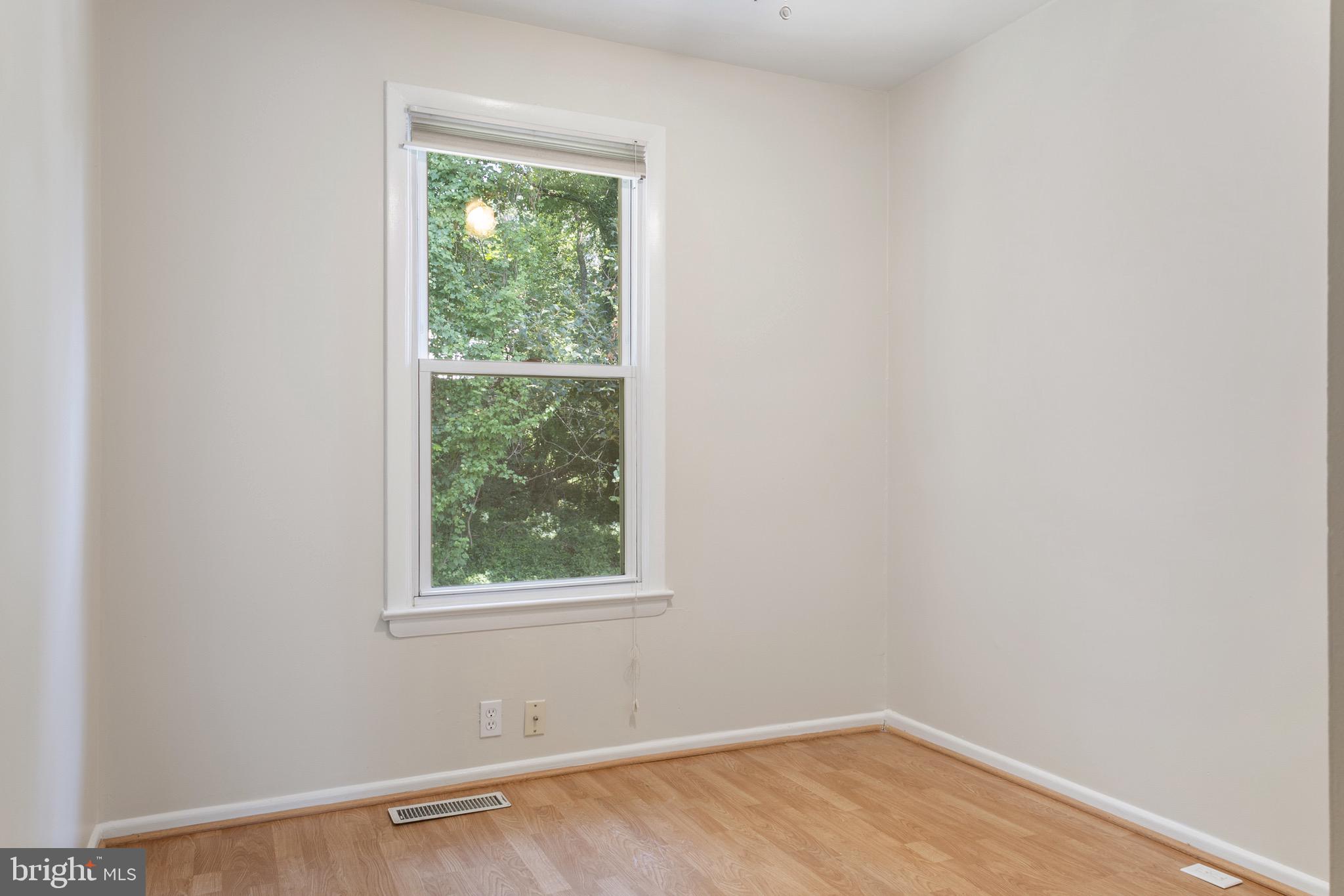 WHISPERING WOODS - Residential Lease