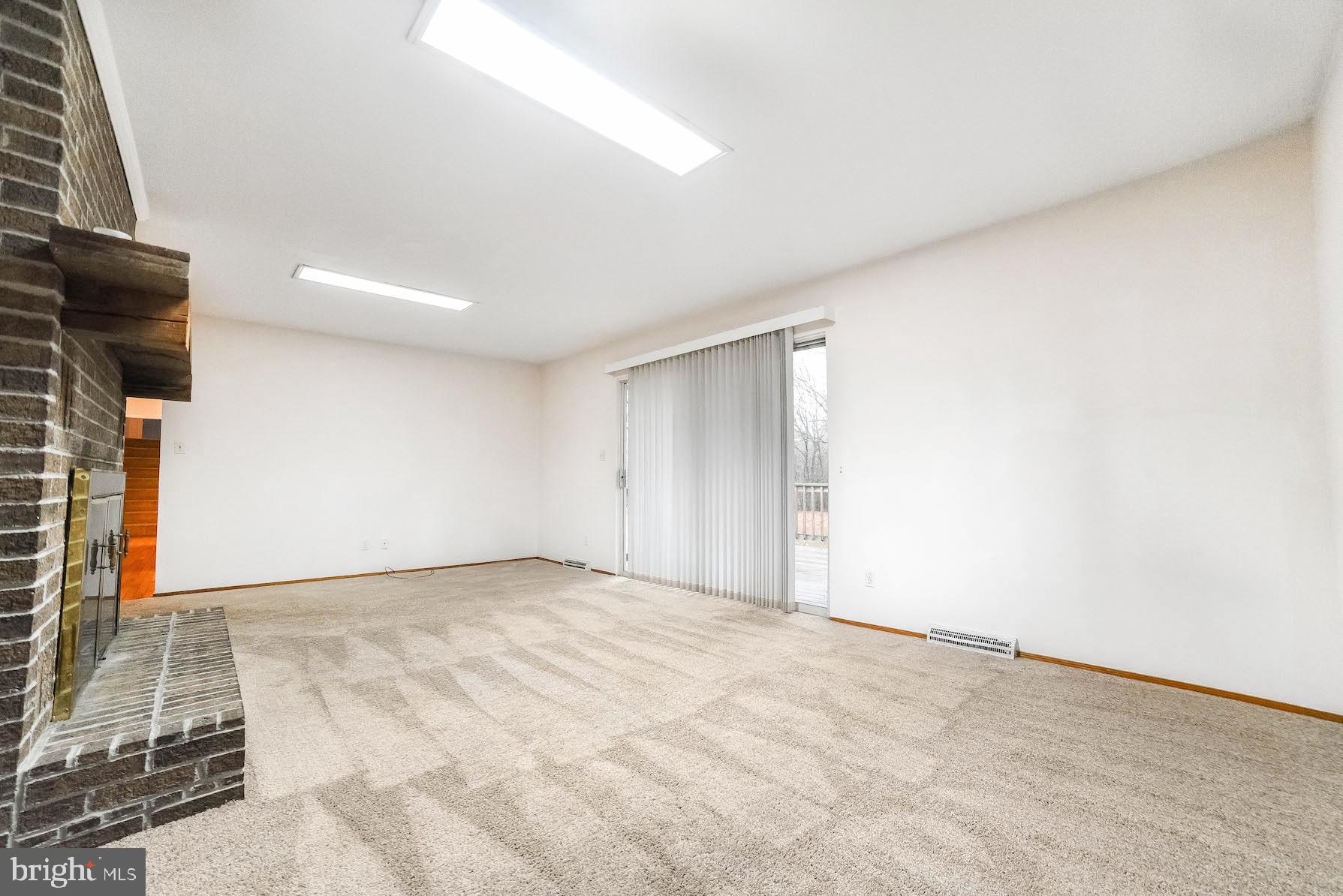 SOCIETY HILL - Residential Lease