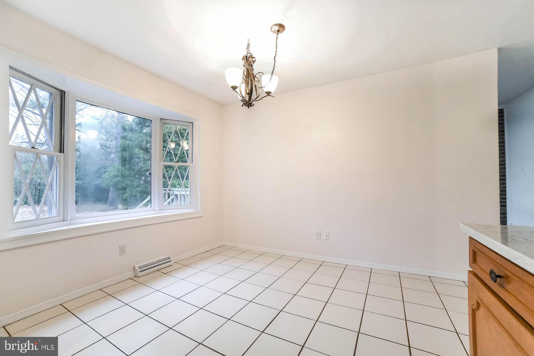 SOCIETY HILL - Residential Lease