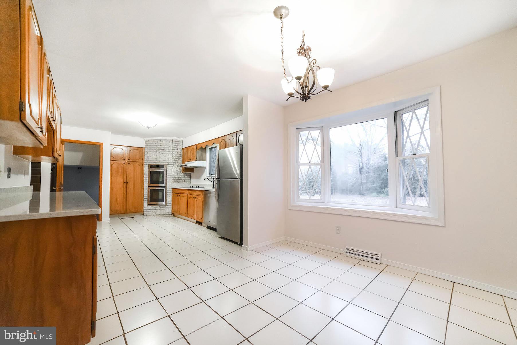 SOCIETY HILL - Residential Lease