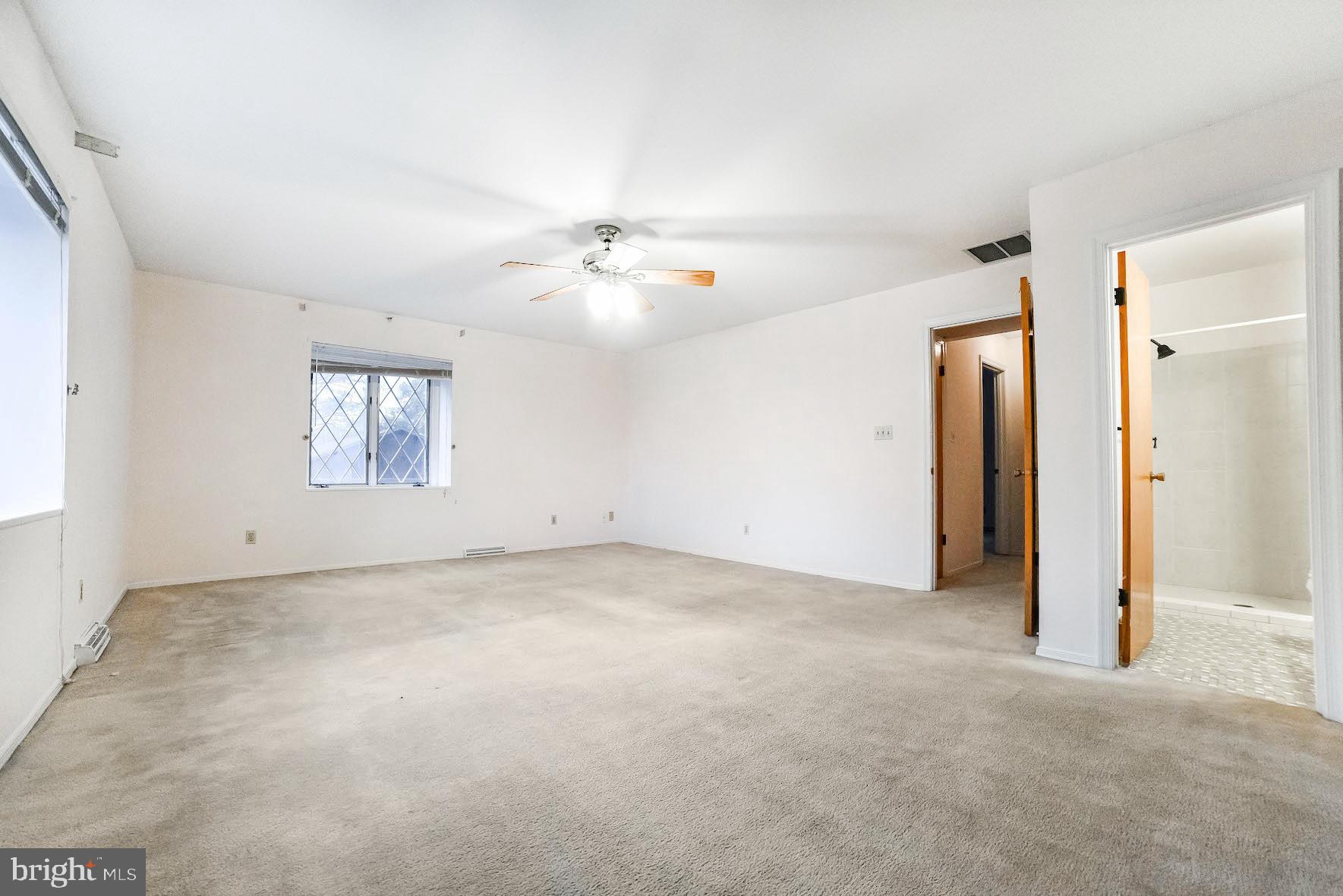 SOCIETY HILL - Residential Lease