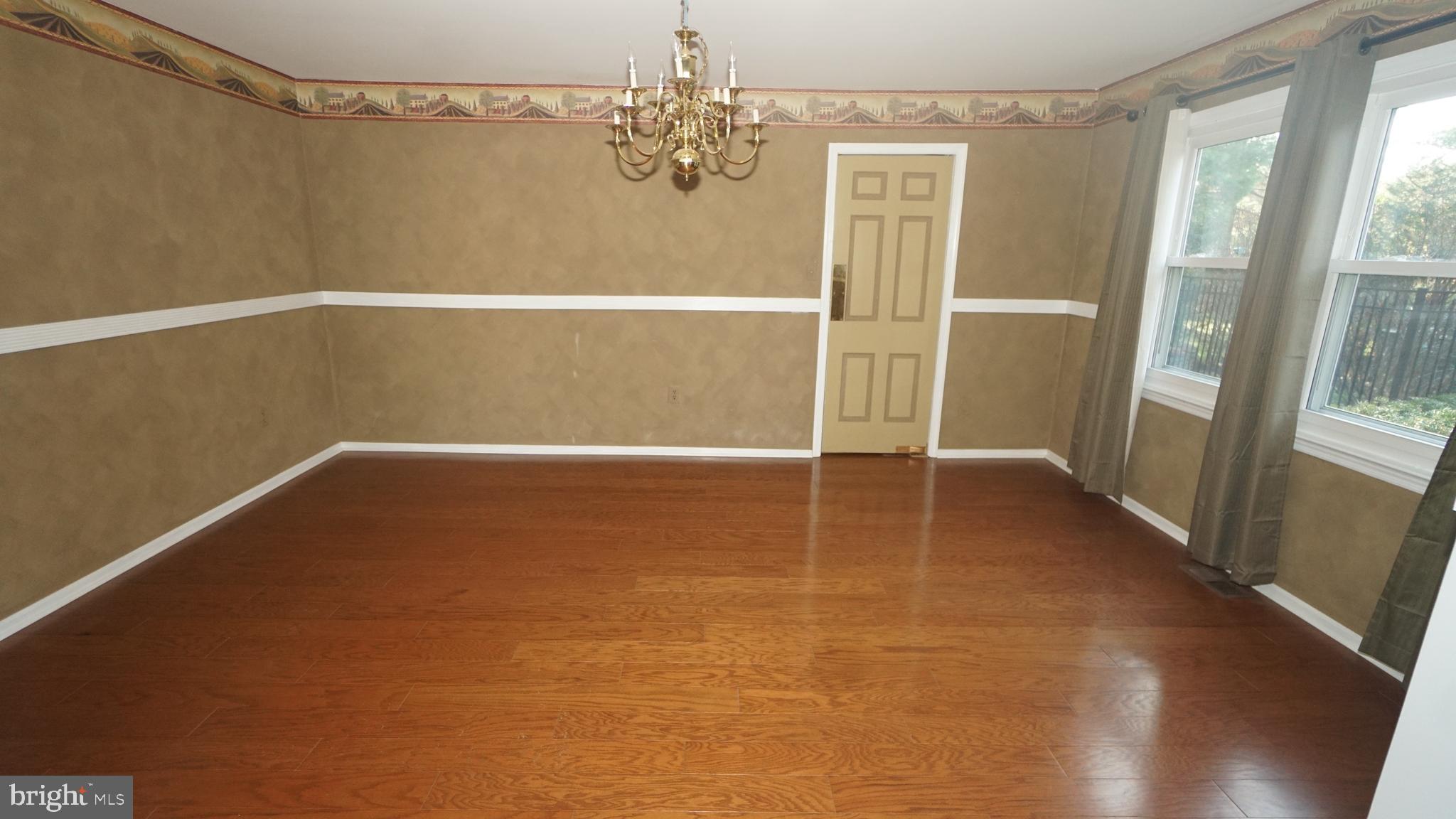 YARDLEY HUNT - Residential