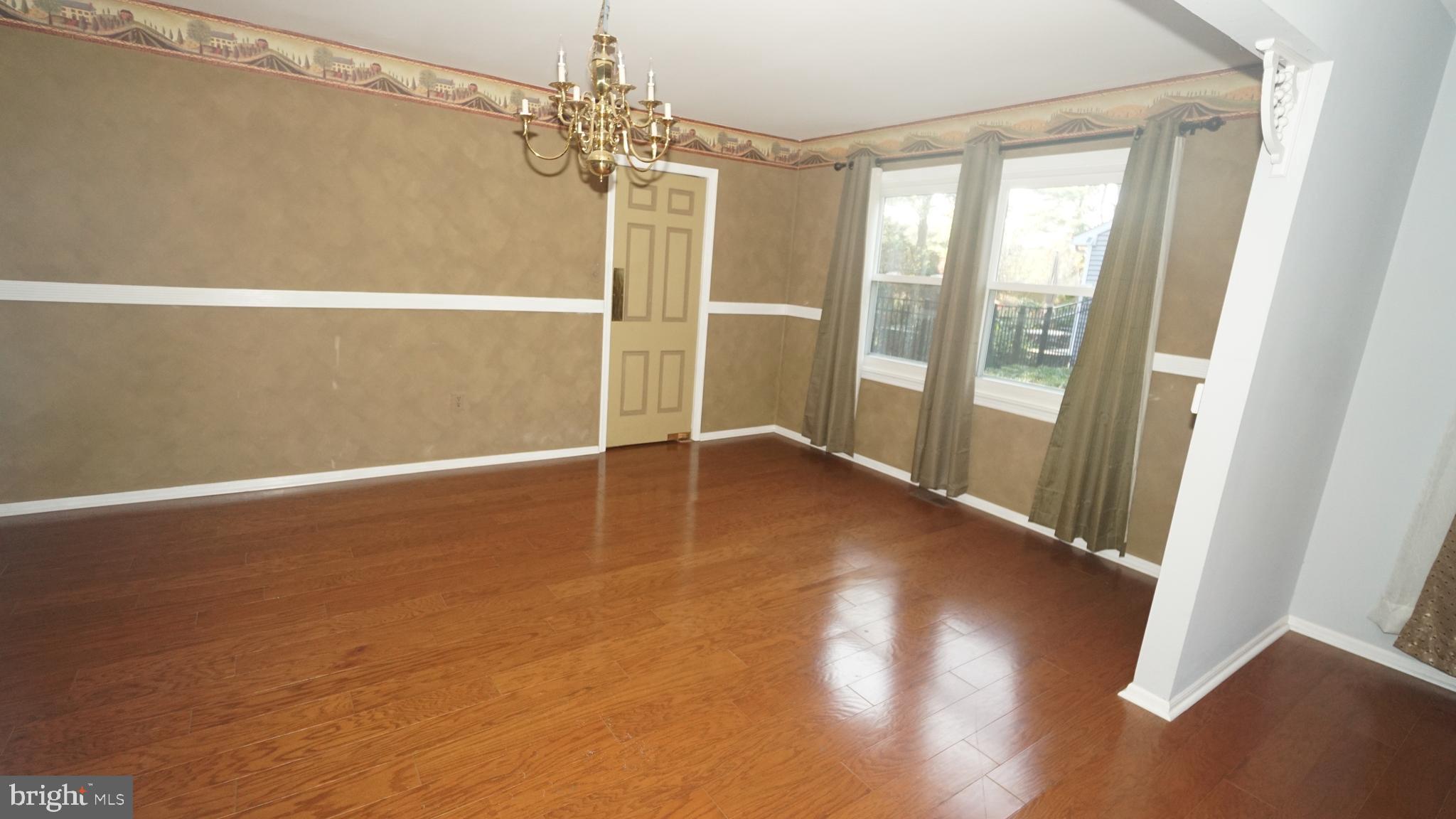 YARDLEY HUNT - Residential